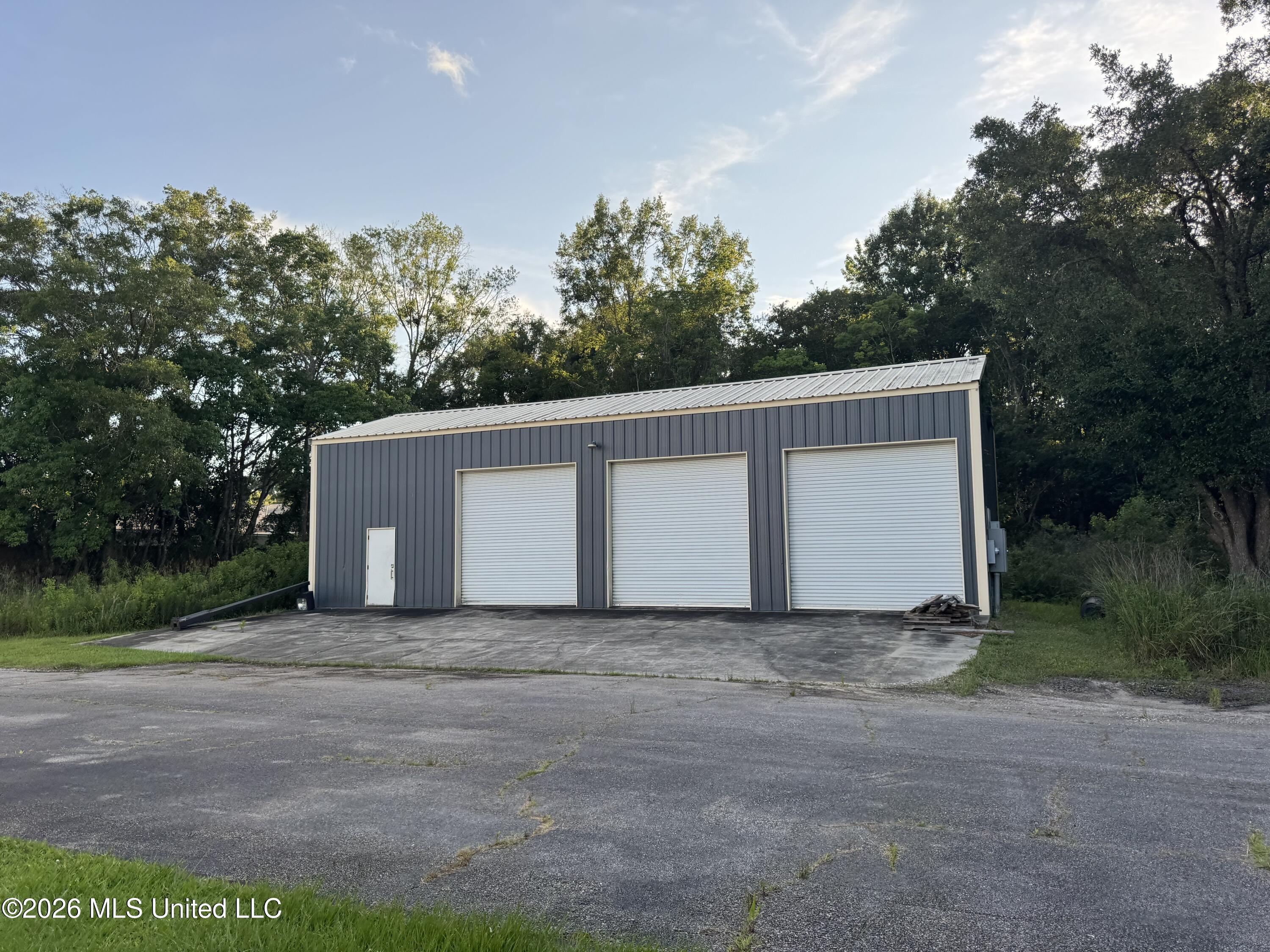 7125 Mississippi 613 Property Photo 3