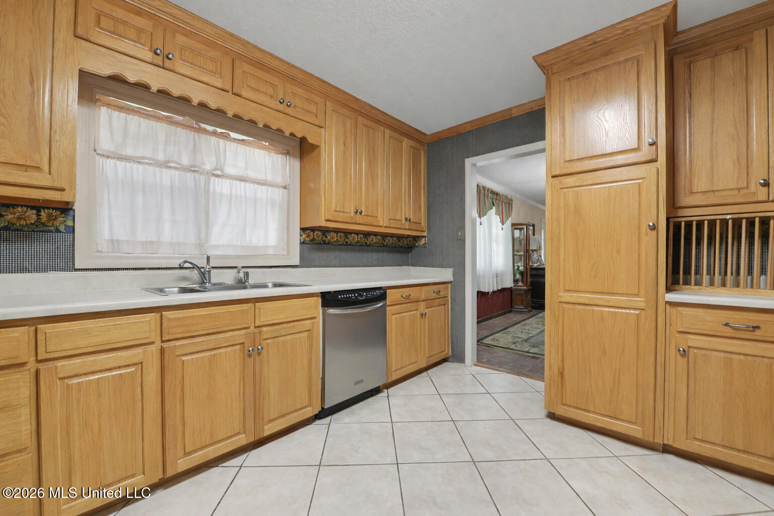 289 Holcomb Boulevard Property Photo 10