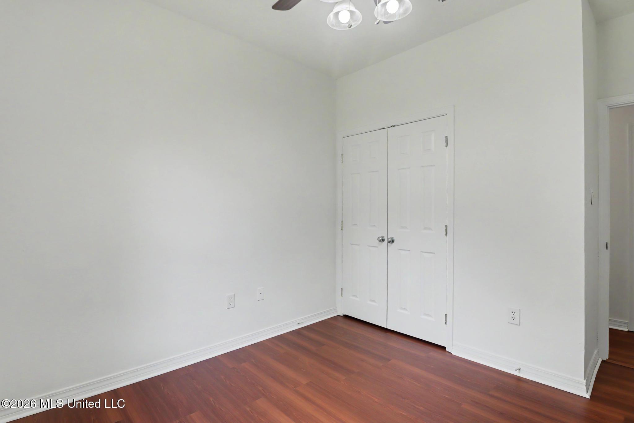 11609 Oaklane Drive Property Photo 11