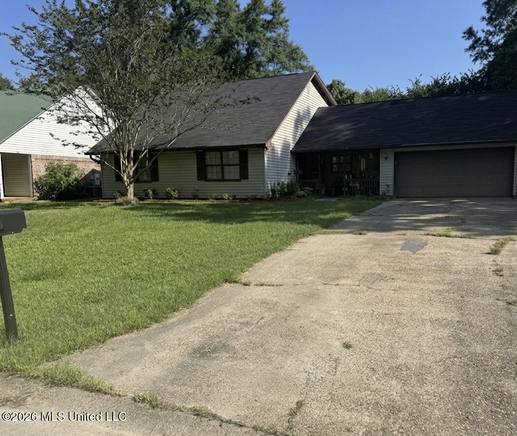 1416 E Village Parkway Property Photo 1