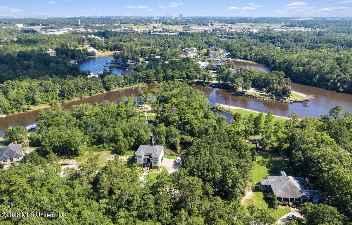 Woodland Circle Property Photo 12