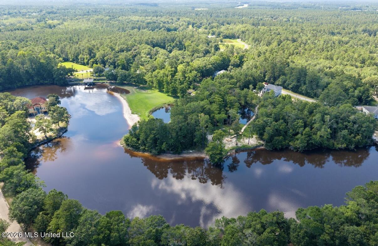 Woodland Circle Property Photo 13