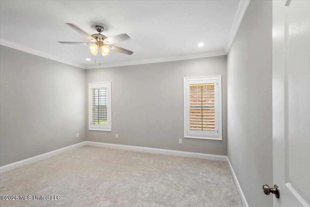 703 Hartwood Cove Property Photo 14