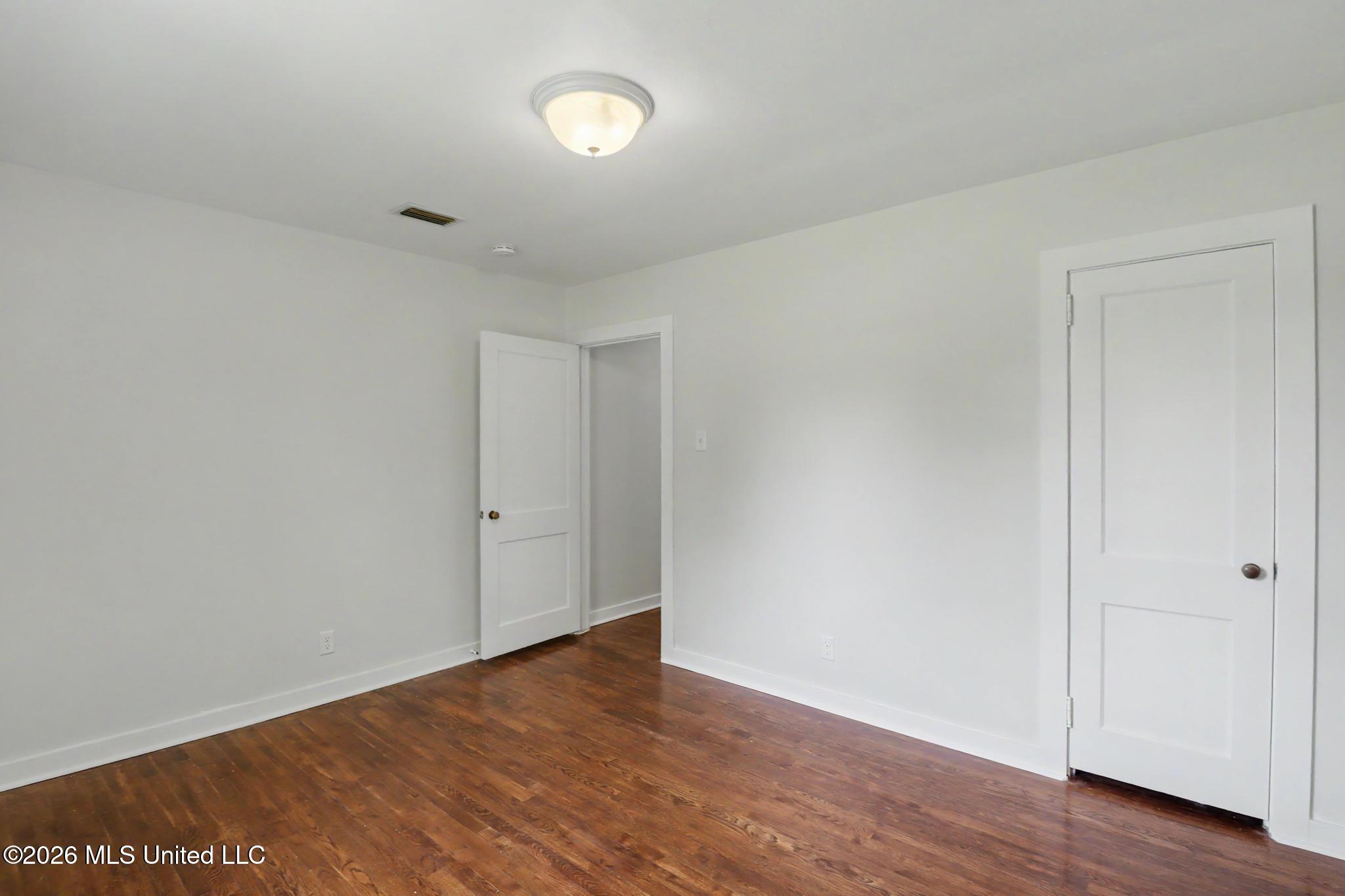 46 36th Street Property Photo 16