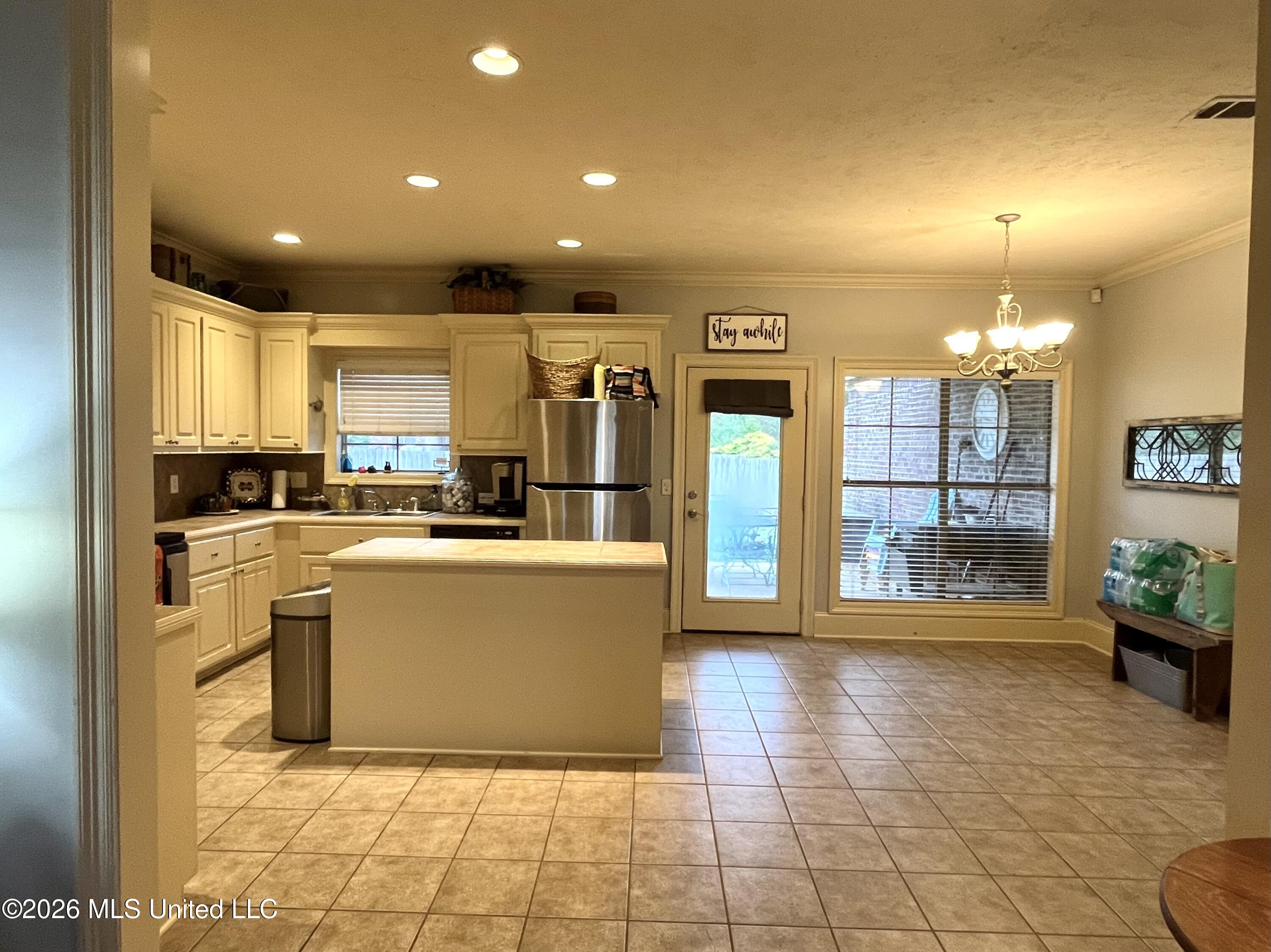 211 Tucker Drive Property Photo 12