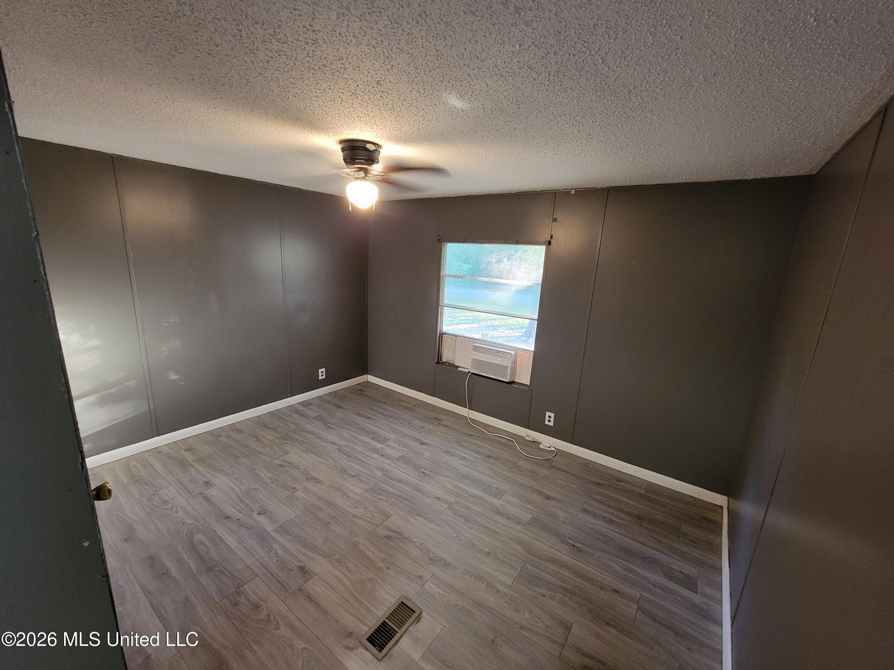 2427 Lawrence Hazel Road Property Photo 18