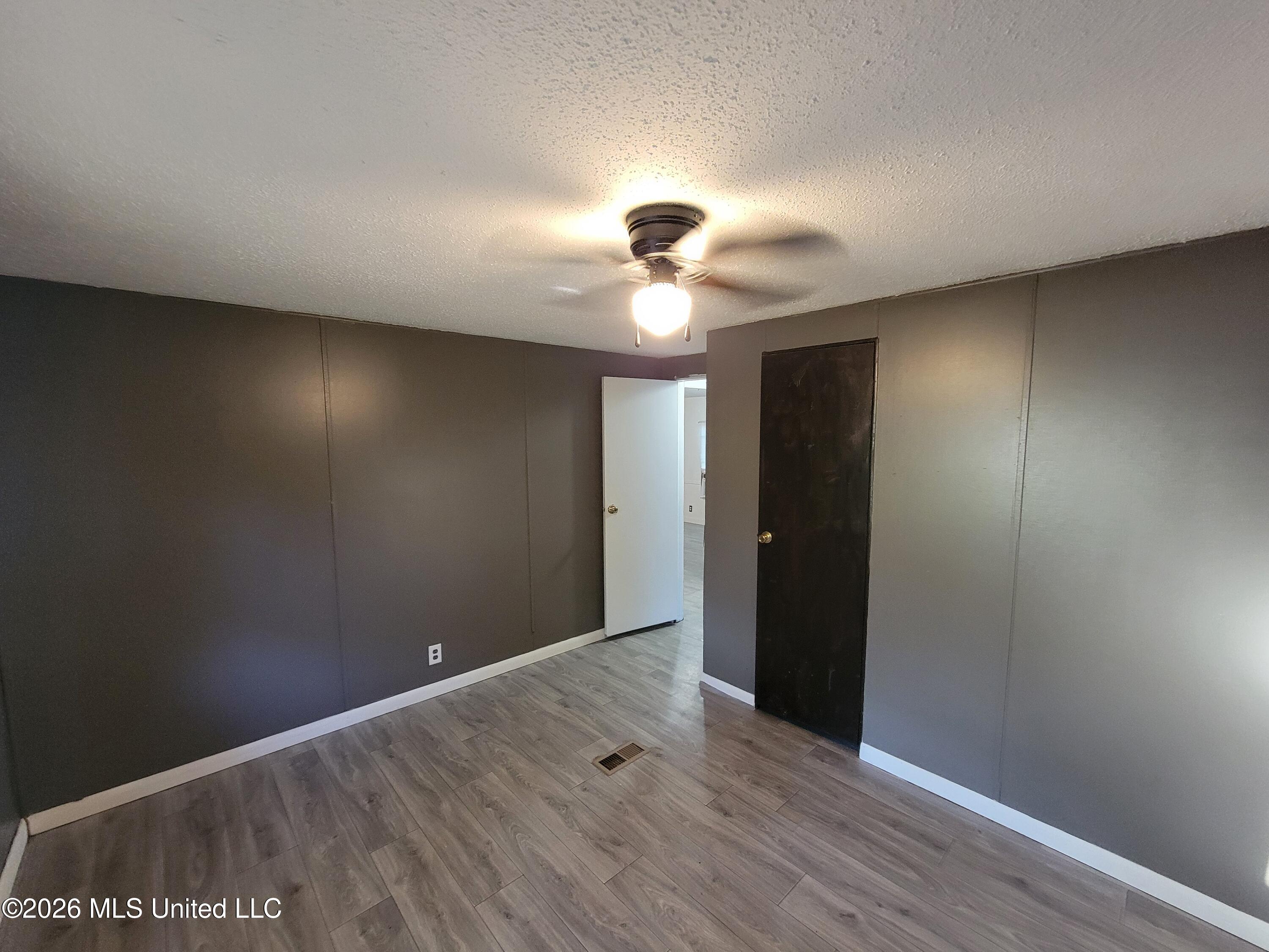 2427 Lawrence Hazel Road Property Photo 19