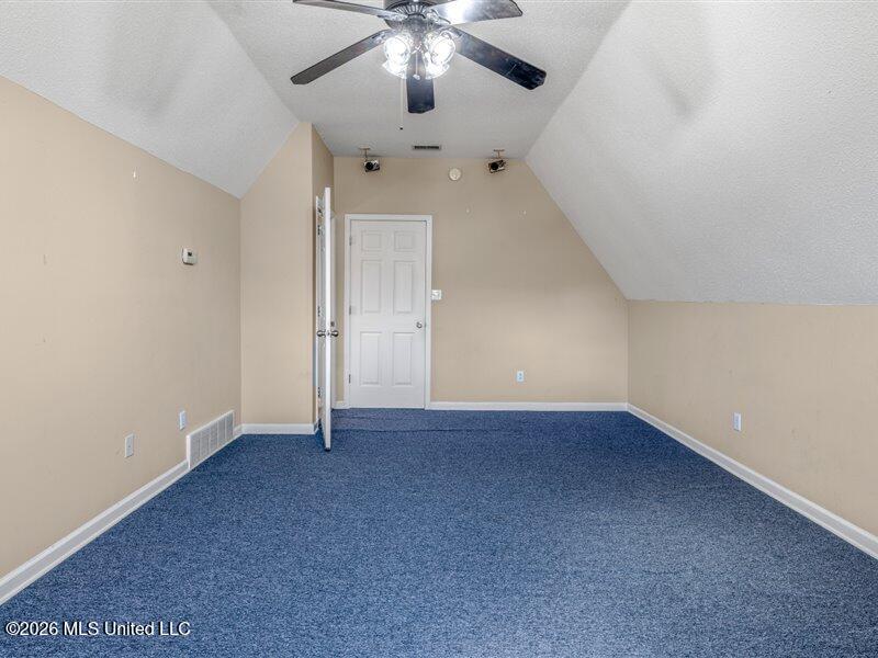 5722 Marlin Place Property Photo 32
