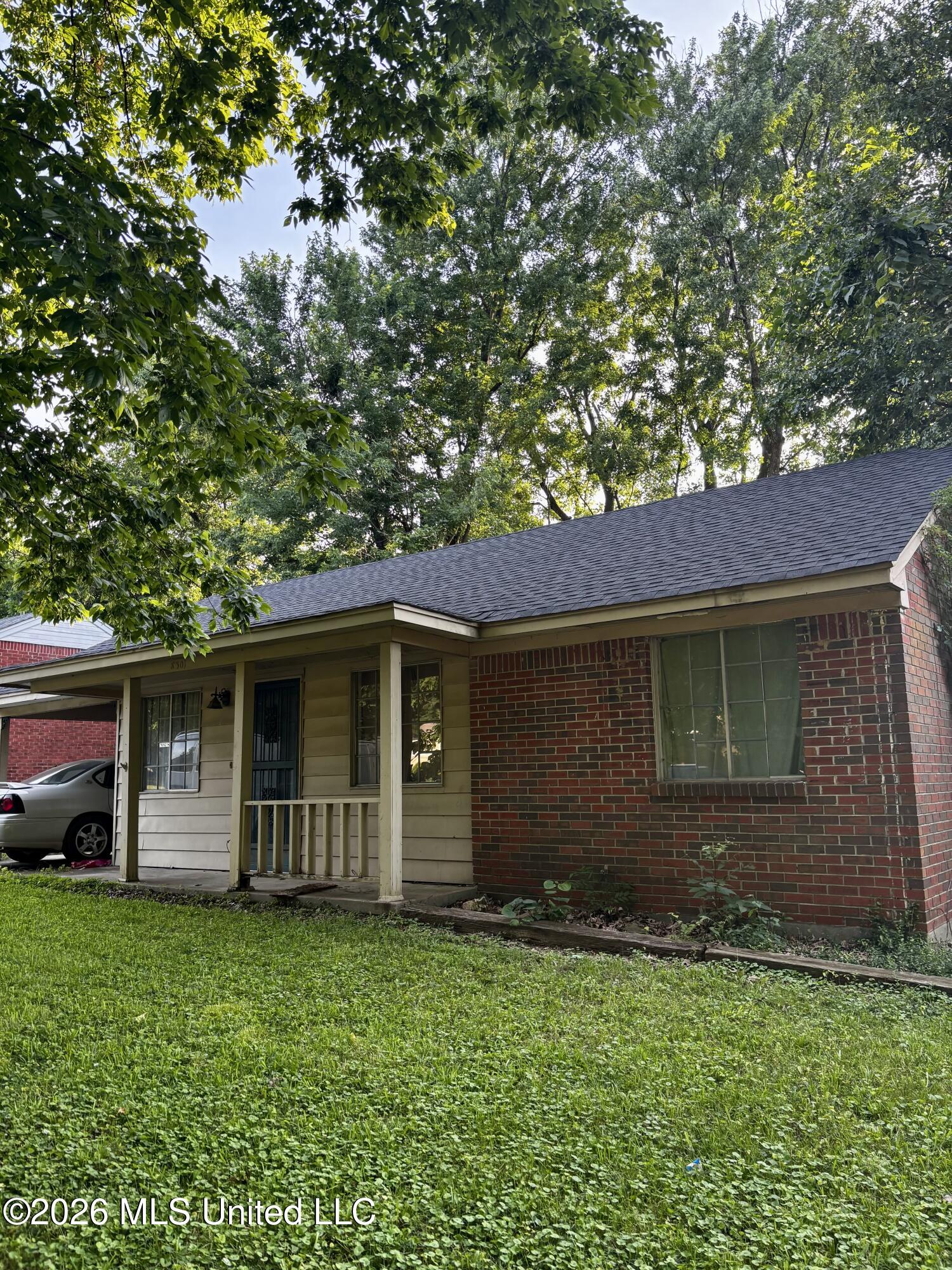8301 Whitehead Drive Property Photo 1