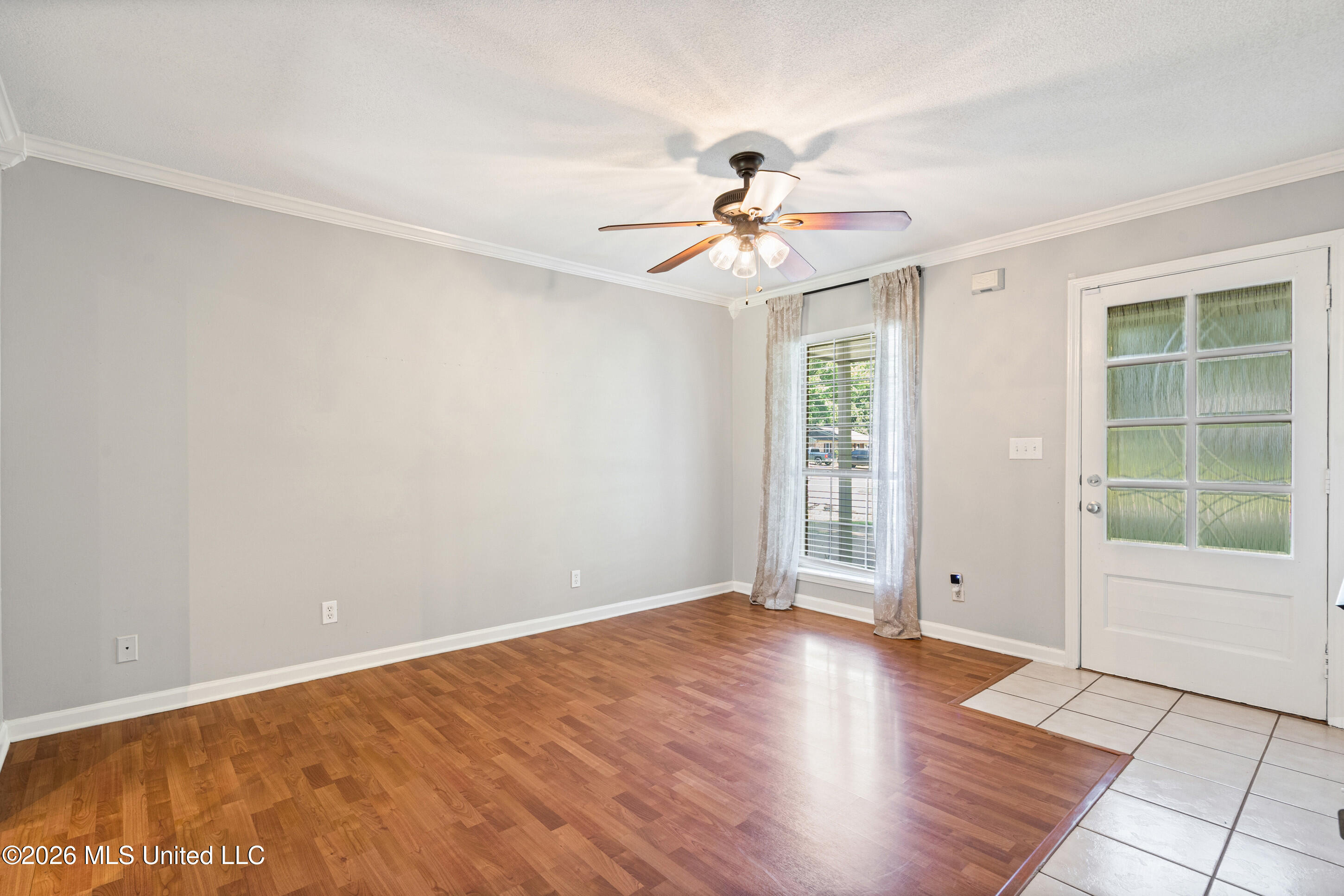 5109 Gray Drive Property Photo 7