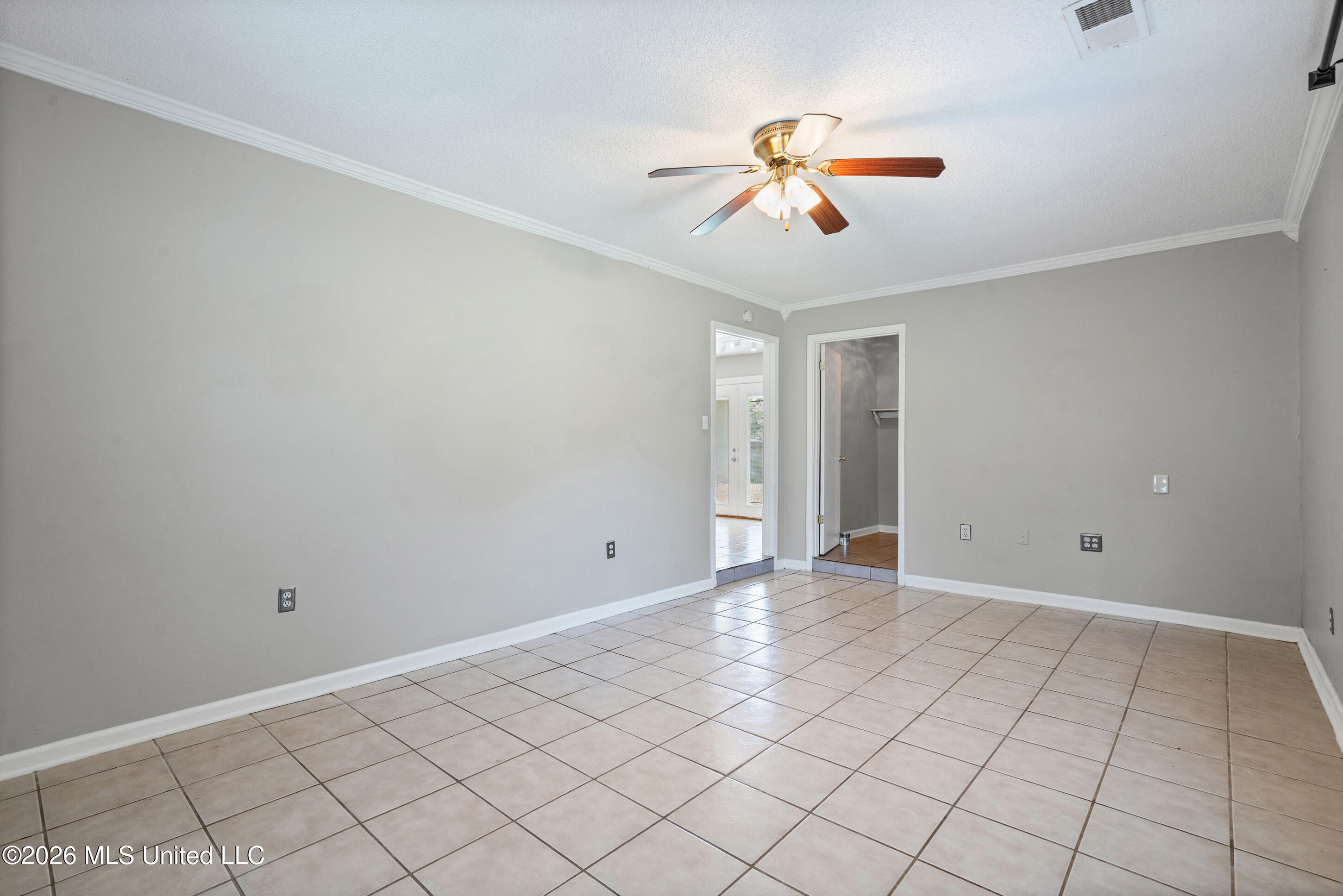 5109 Gray Drive Property Photo 14