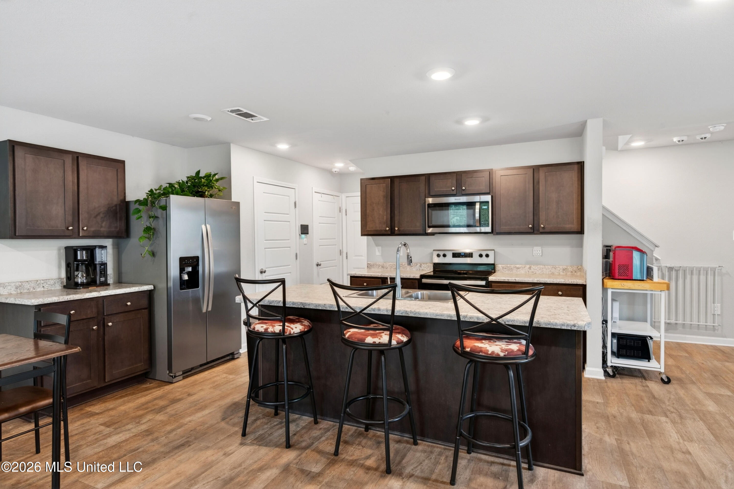 2016 Napoleon Street Property Photo 7