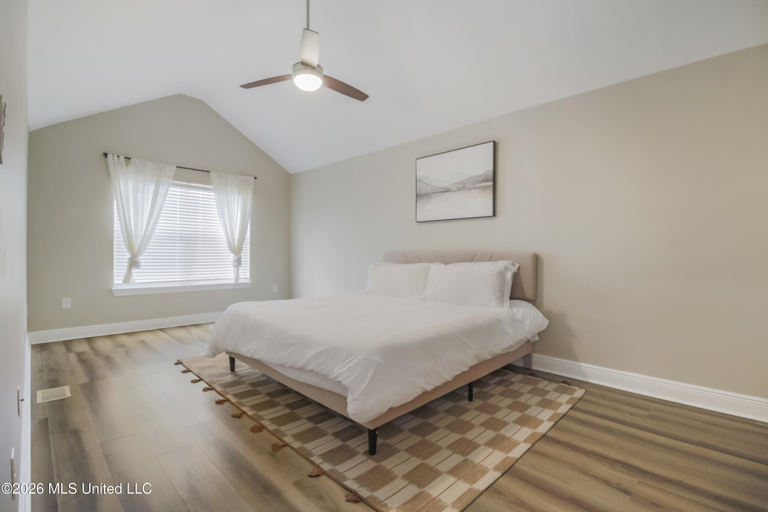 3458 Riverbend Cove Property Photo 12