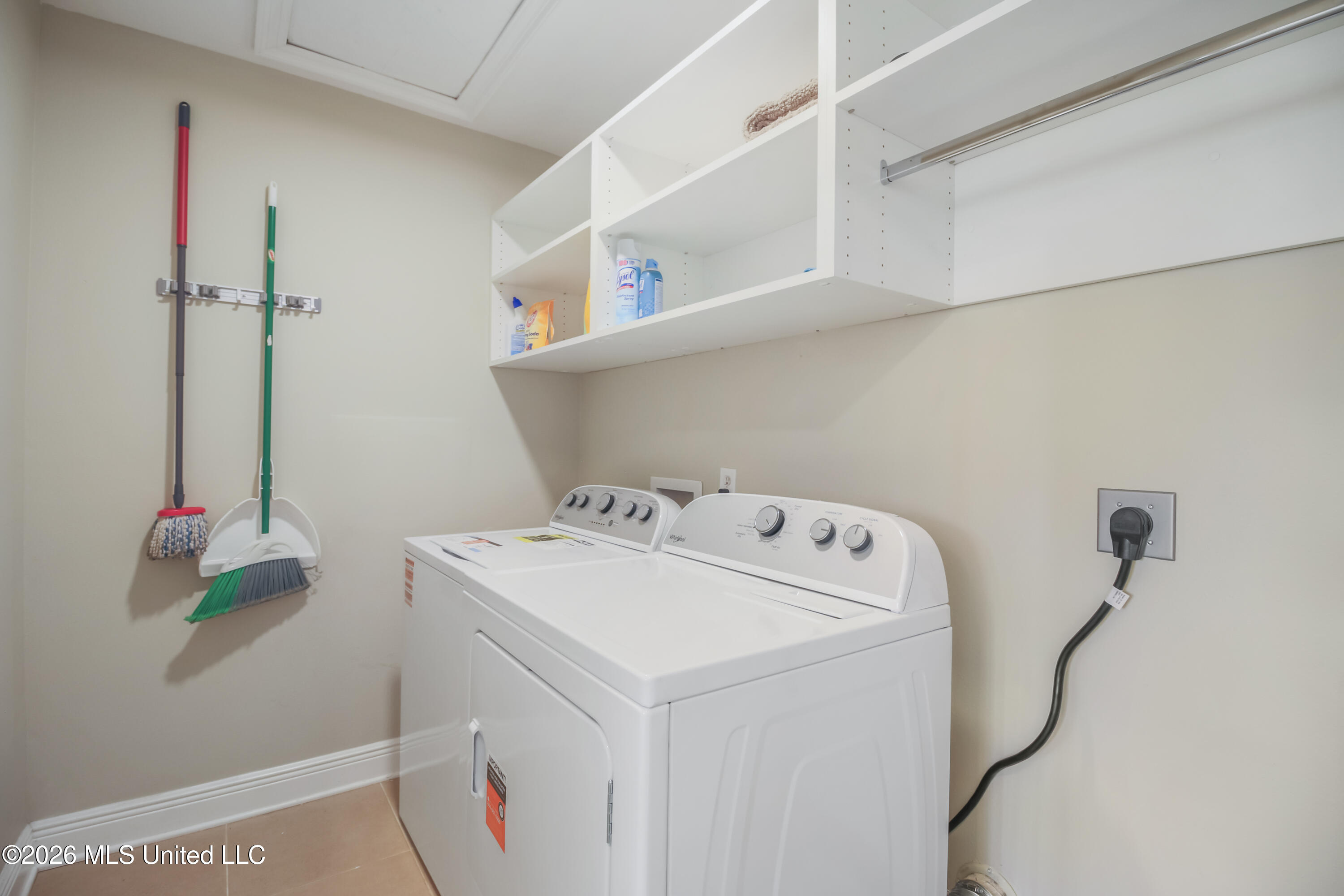 3458 Riverbend Cove Property Photo 18