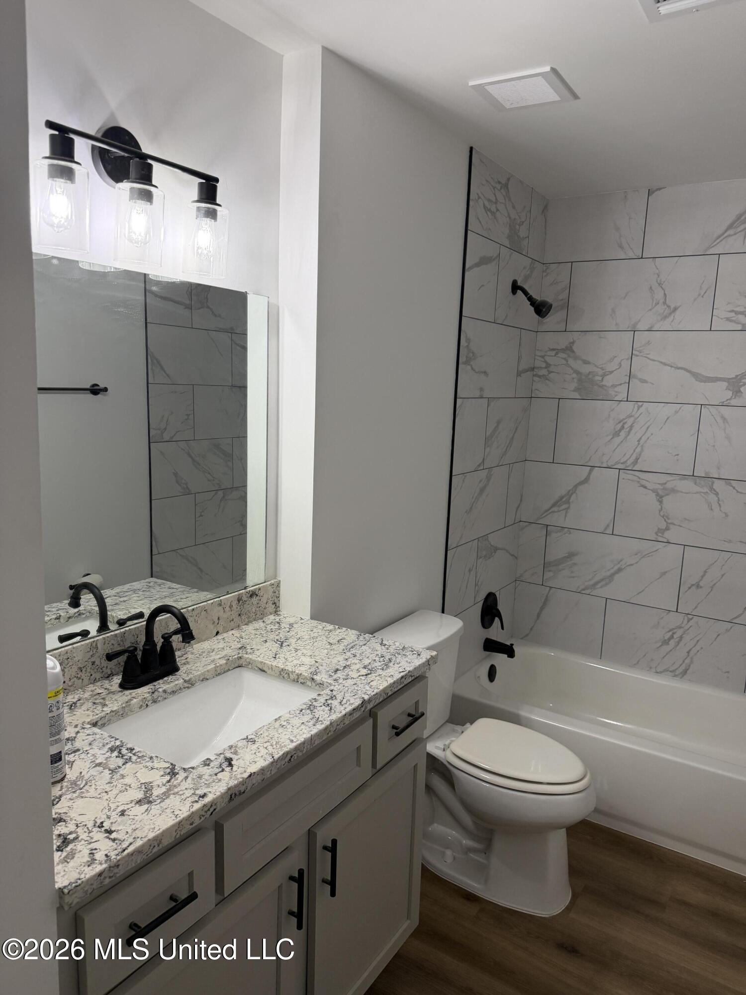 8667 Chesterfield Drive Property Photo 13