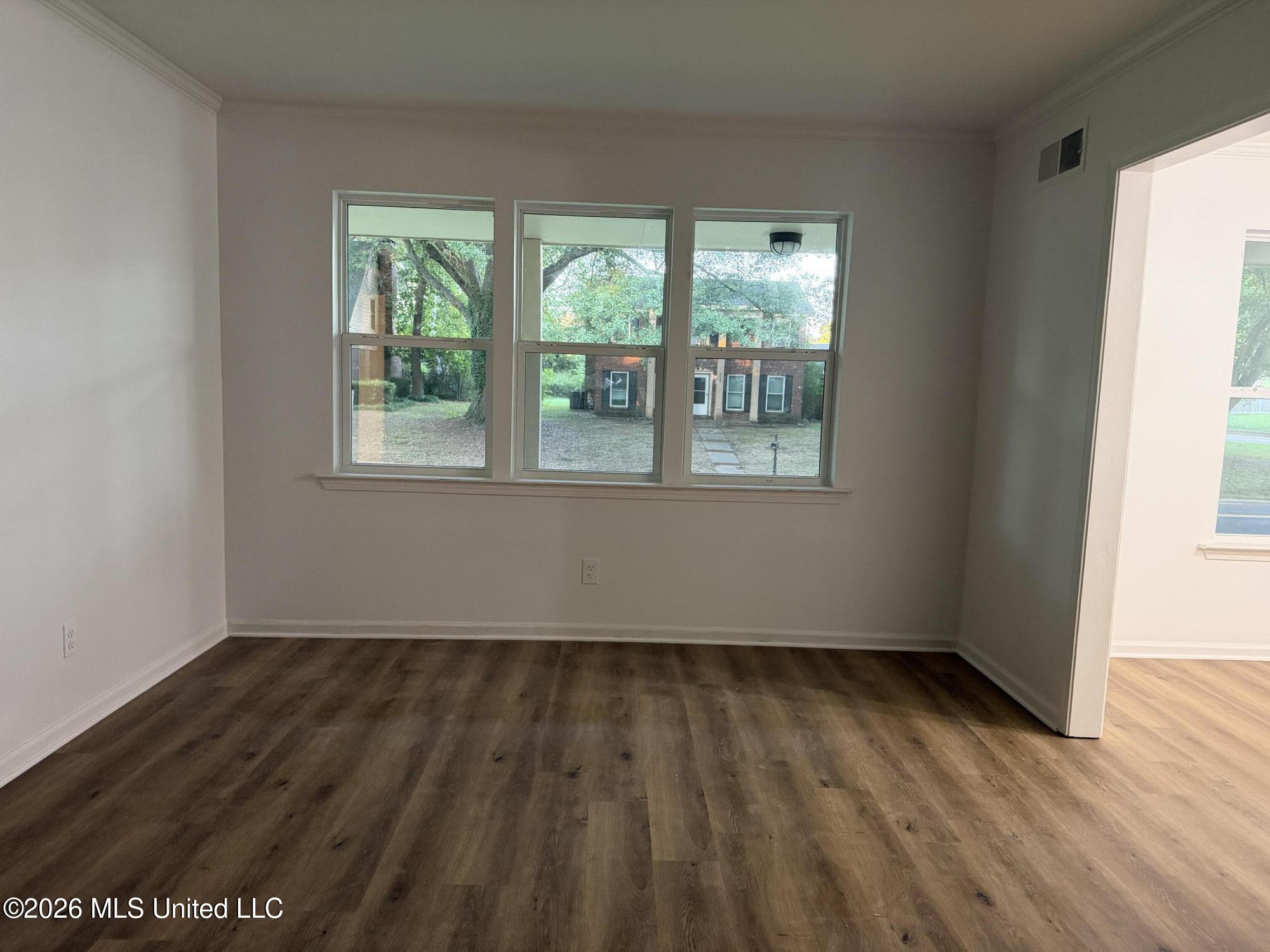 8667 Chesterfield Drive Property Photo 18