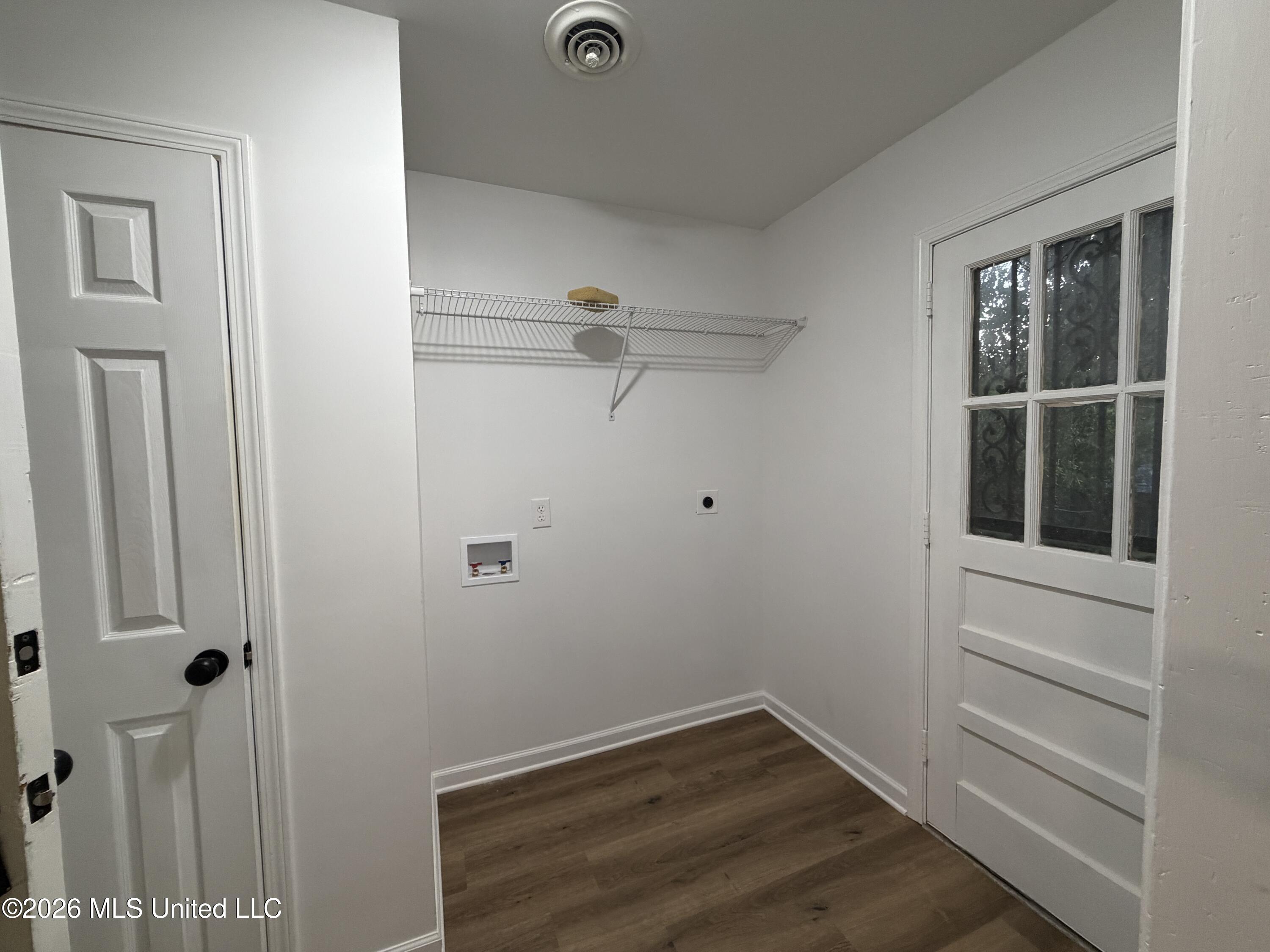 8667 Chesterfield Drive Property Photo 30