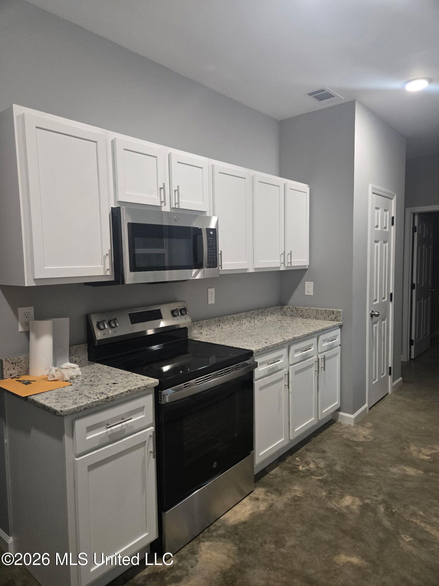 111 Ridge Road Property Photo 2