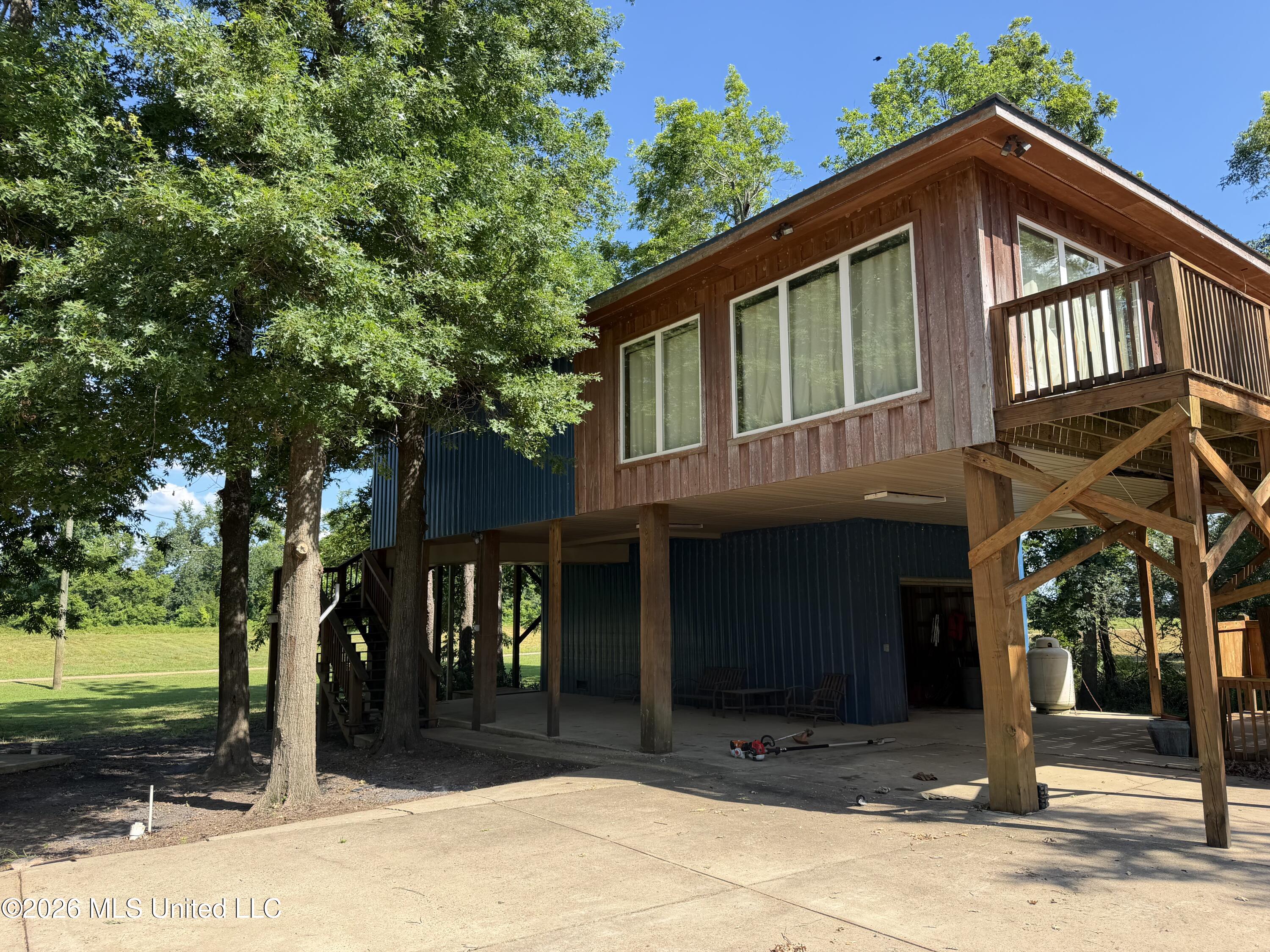 1723 Shoemake Road Property Photo 33