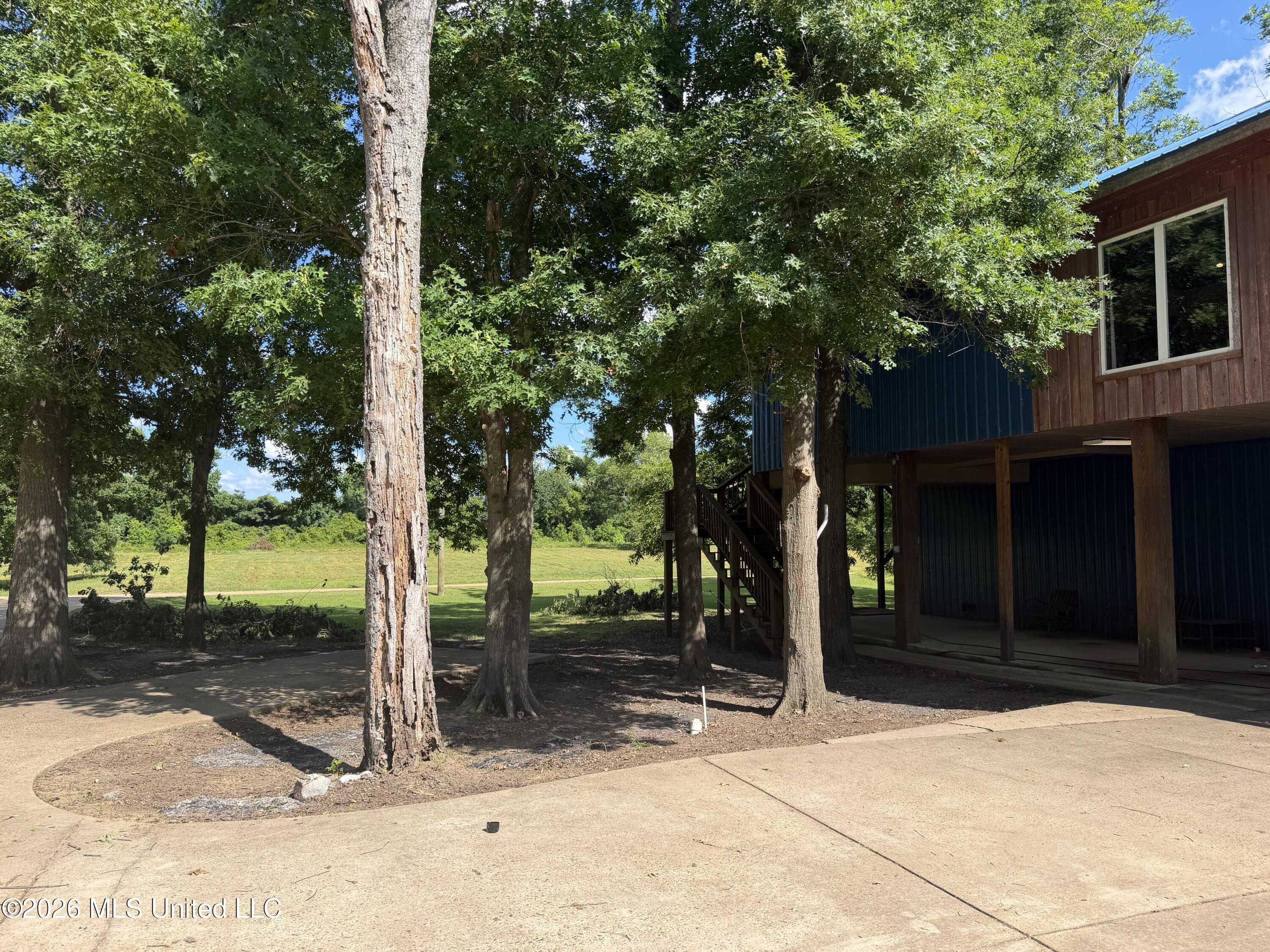 1723 Shoemake Road Property Photo 54