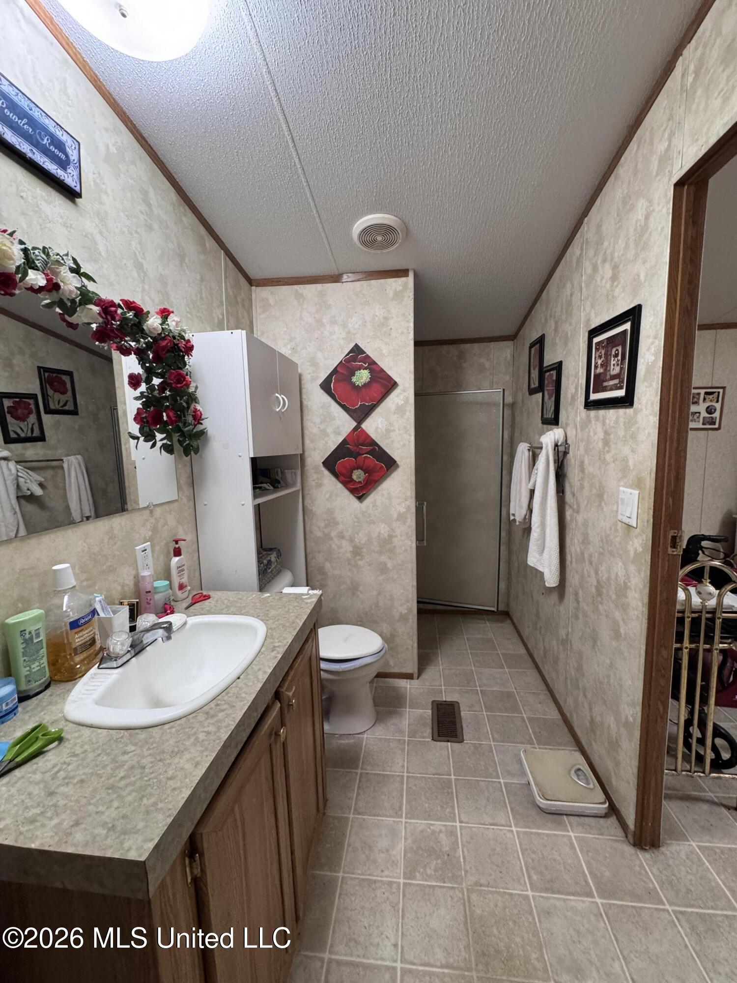 1990 Brasher Road Property Photo 12