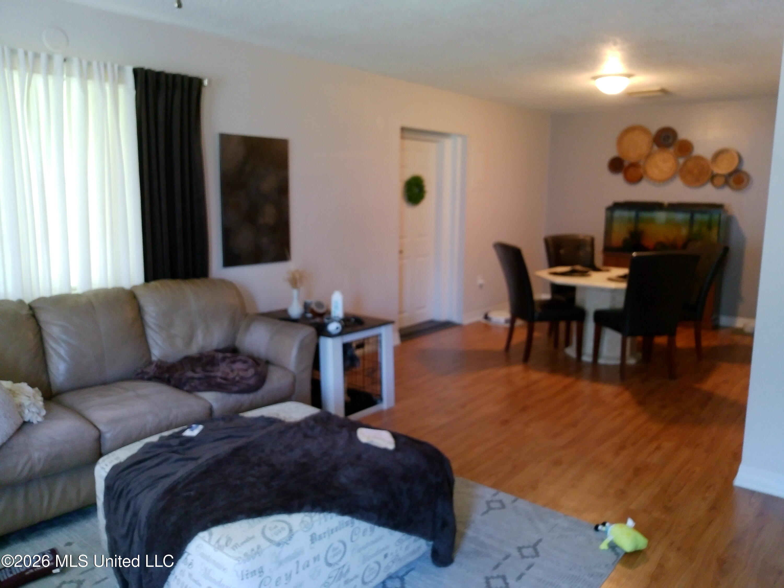 2179 Saint James Boulevard Property Photo 4