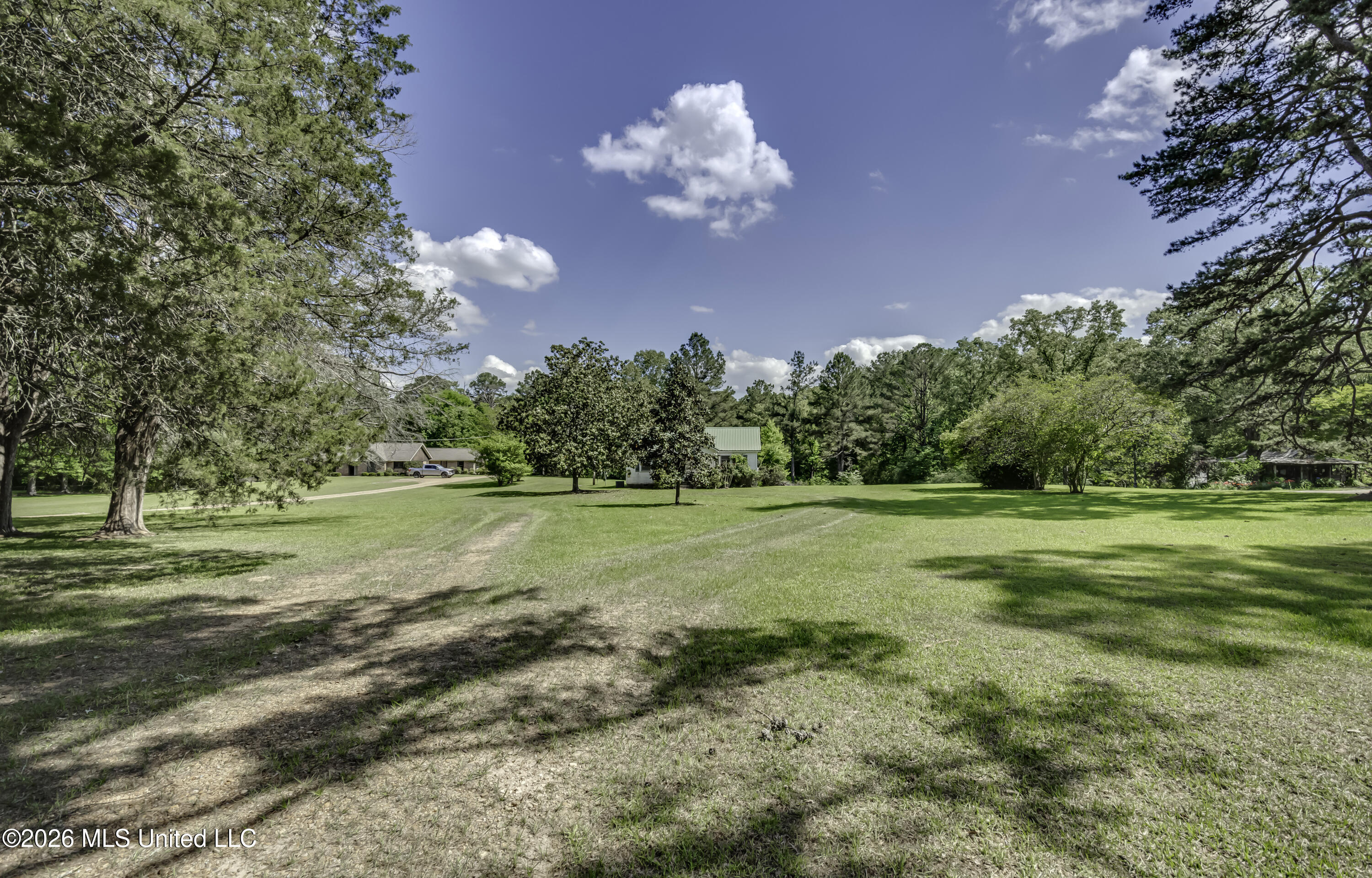 6118 Terry Road Property Photo 5