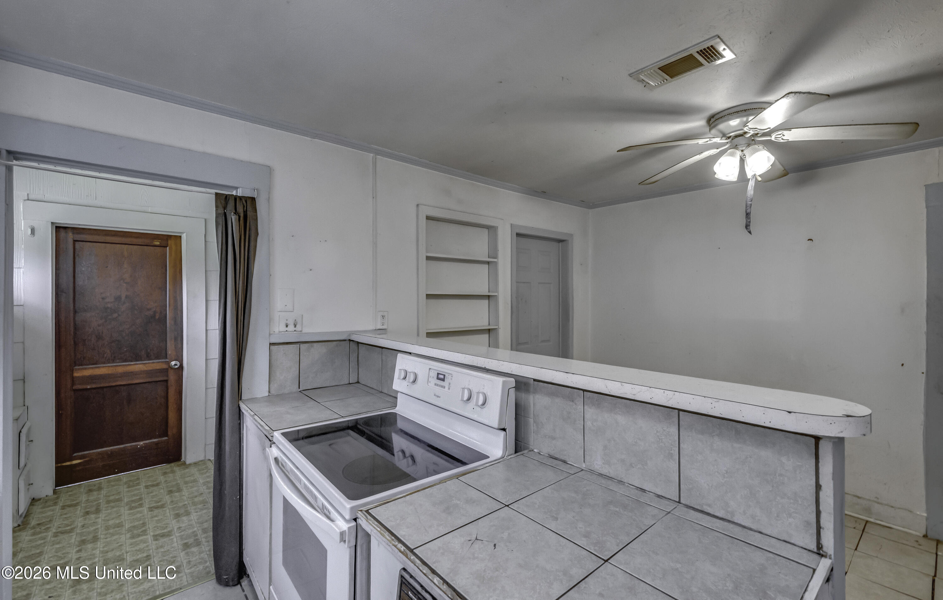 6118 Terry Road Property Photo 34