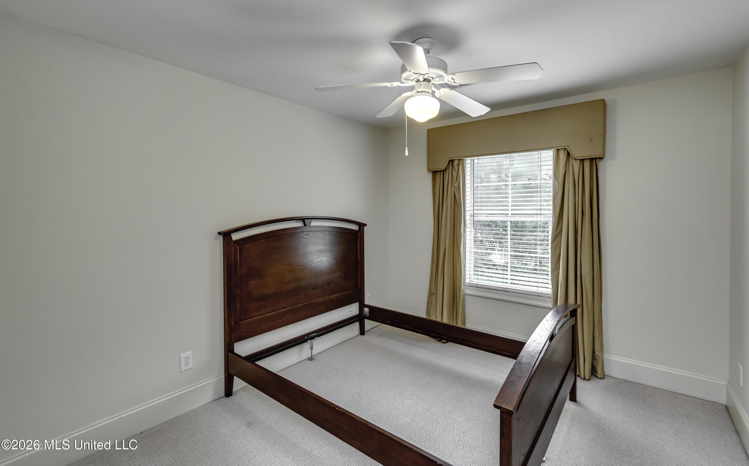 12 Ashton Gardens Drive Property Photo 32
