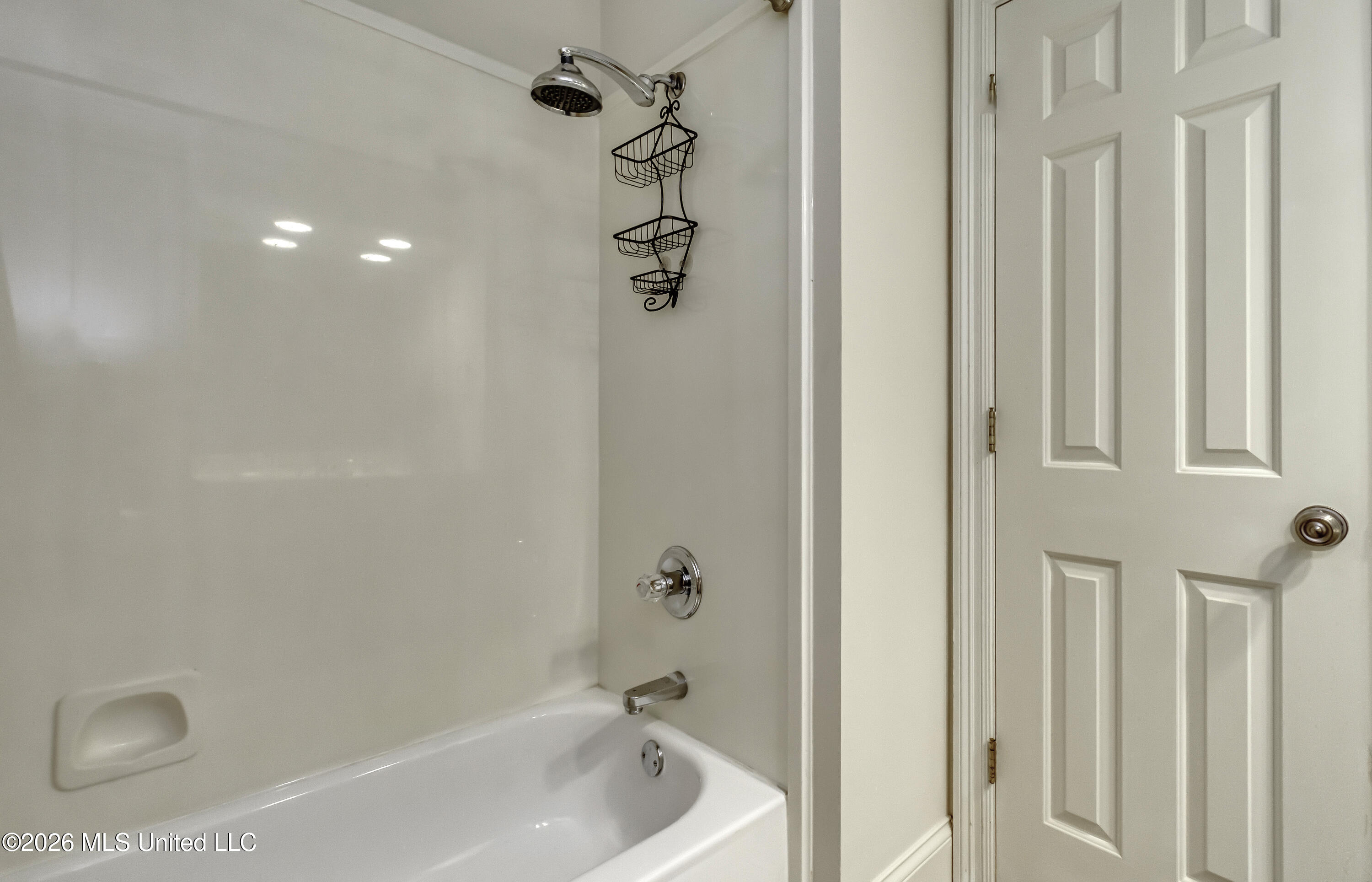 12 Ashton Gardens Drive Property Photo 35