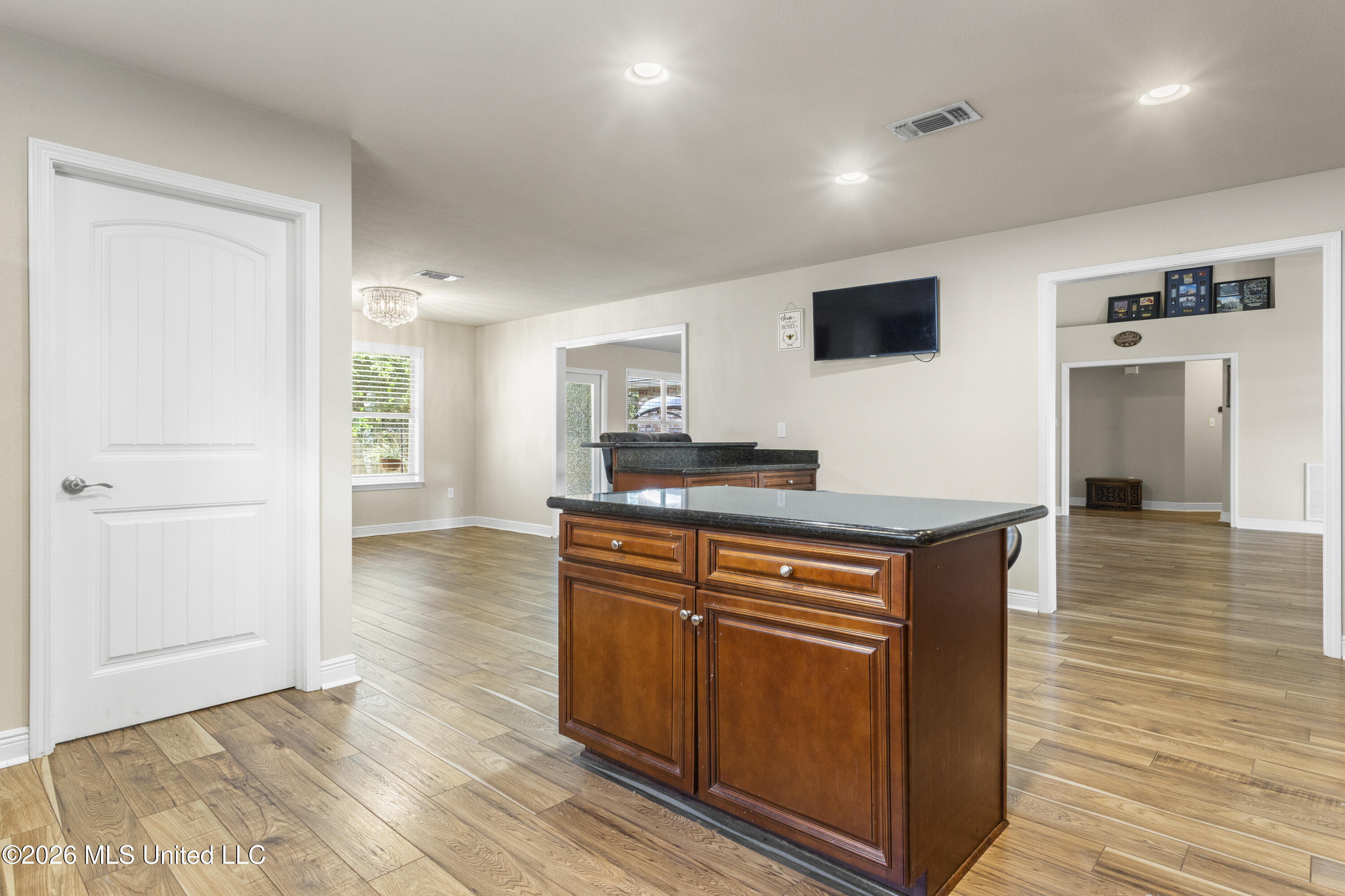 19532 Morris Pond Road Property Photo 6