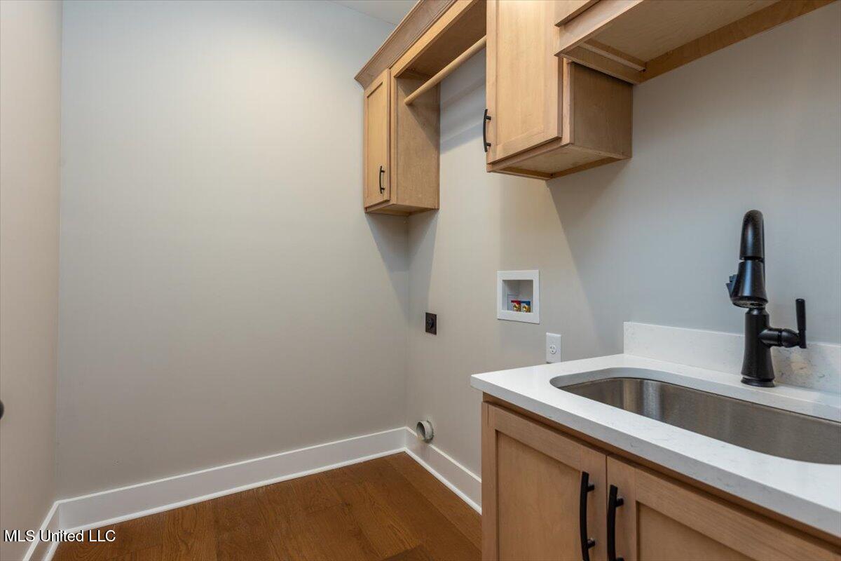 4257 Edison Drive Property Photo 16