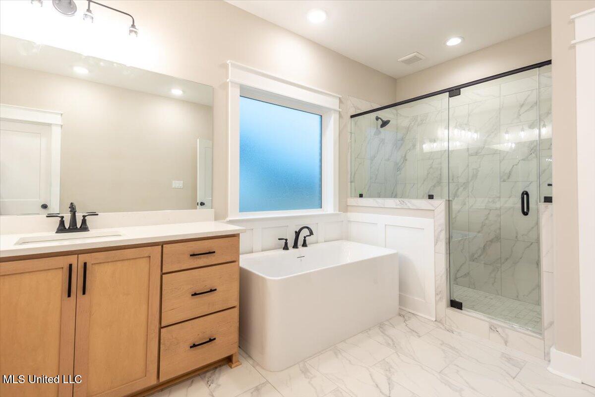 4257 Edison Drive Property Photo 23