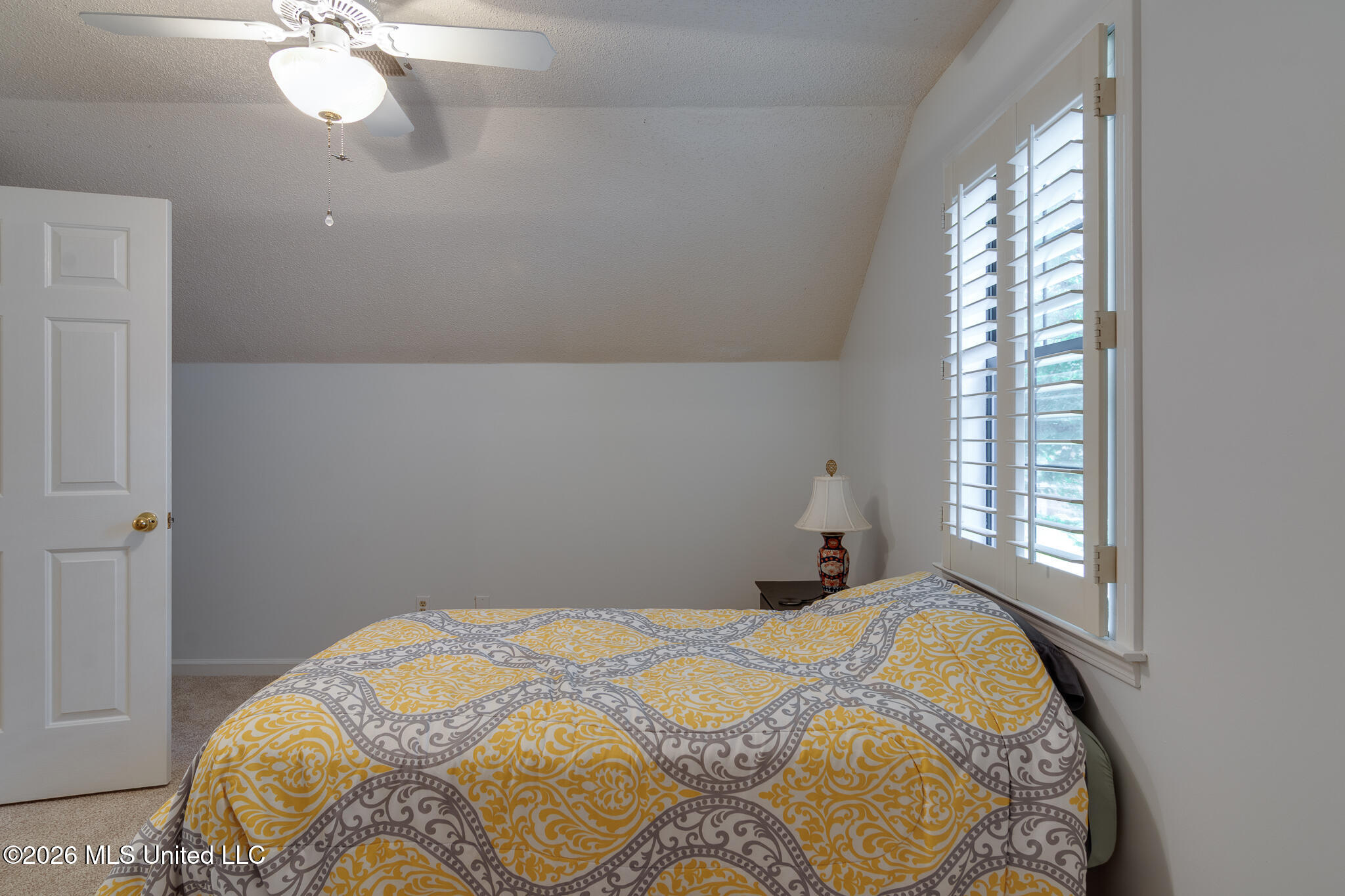 4040 Windermere Drive Property Photo 23