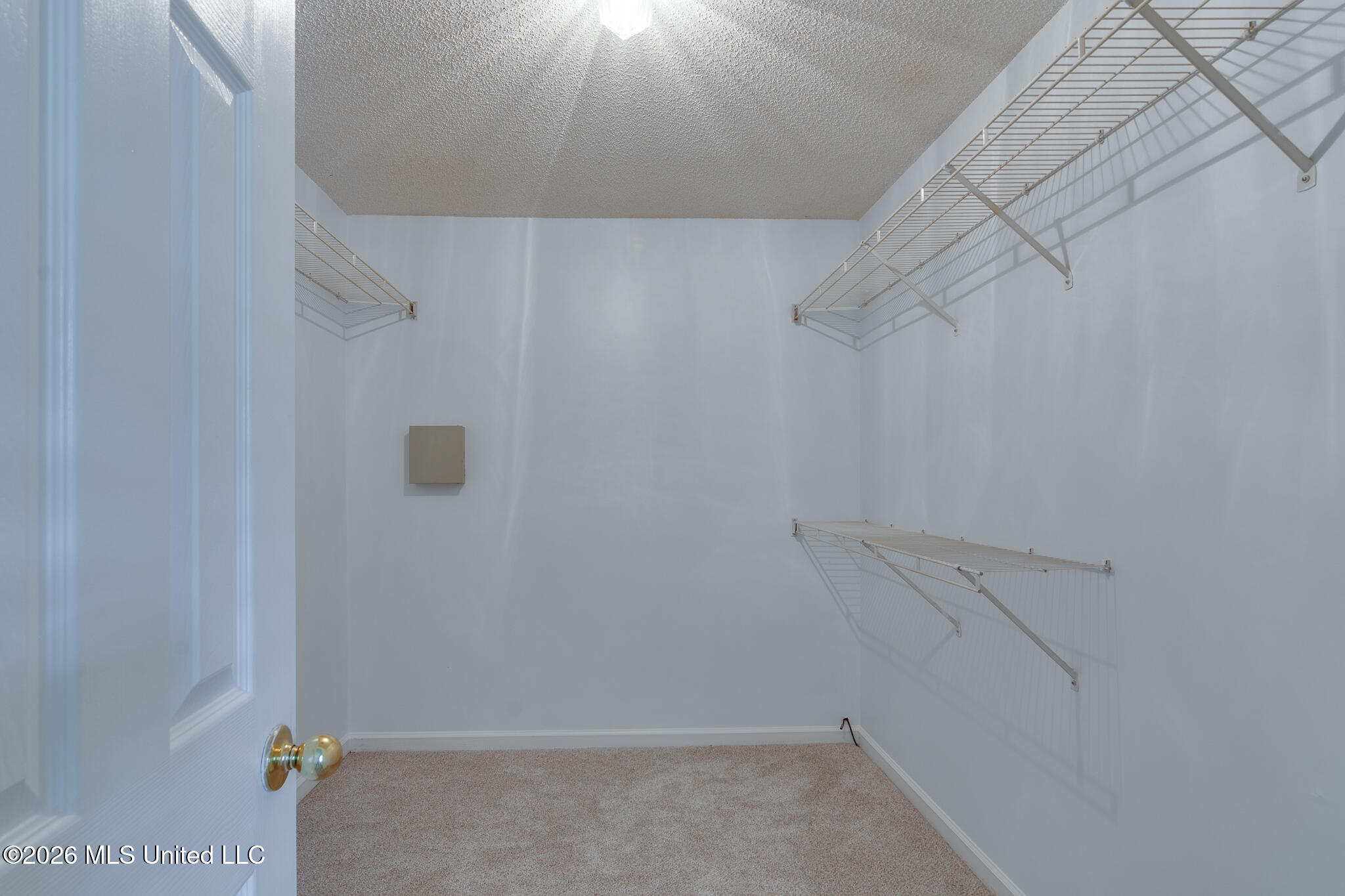4040 Windermere Drive Property Photo 29