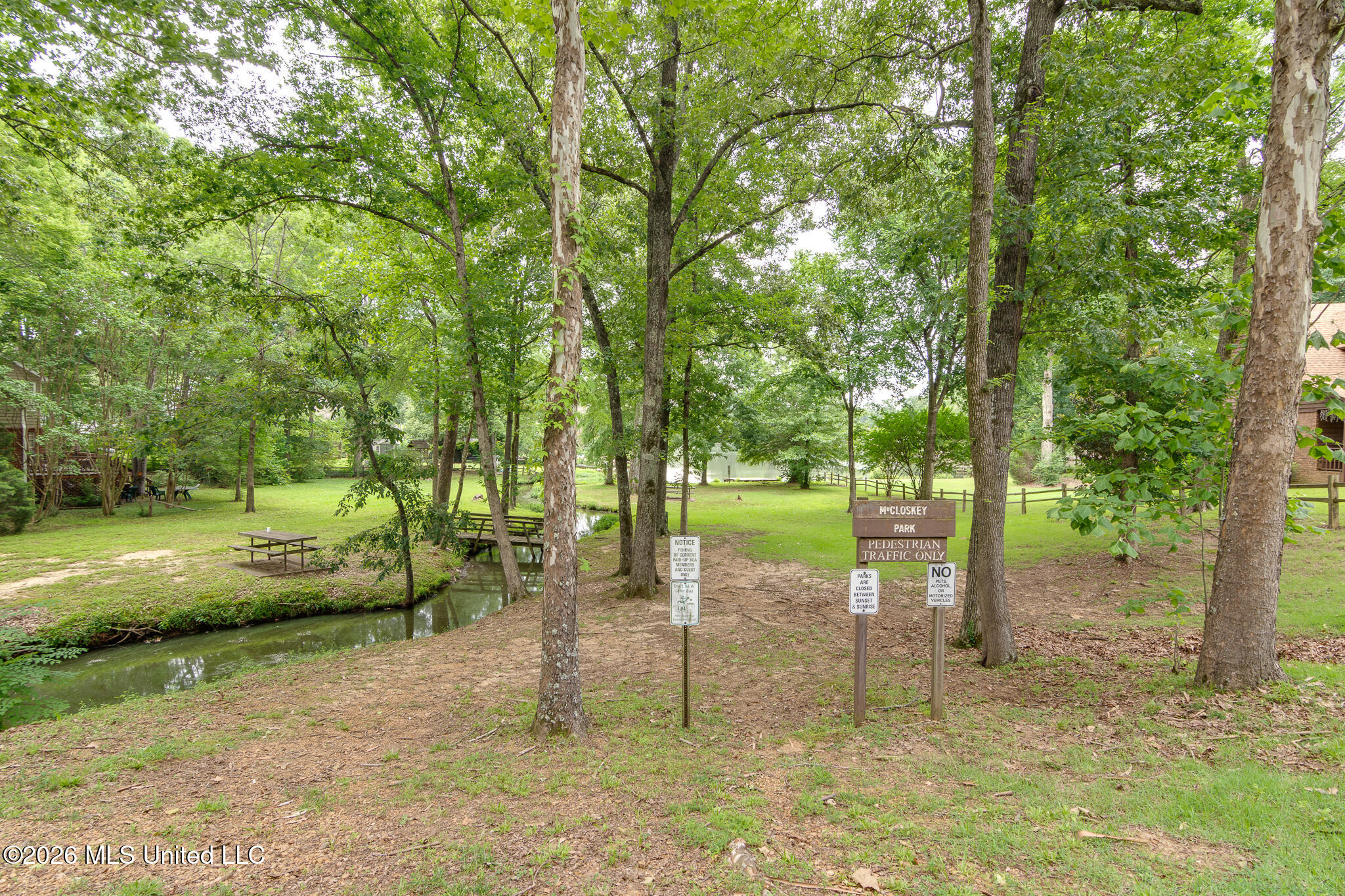 4040 Windermere Drive Property Photo 38