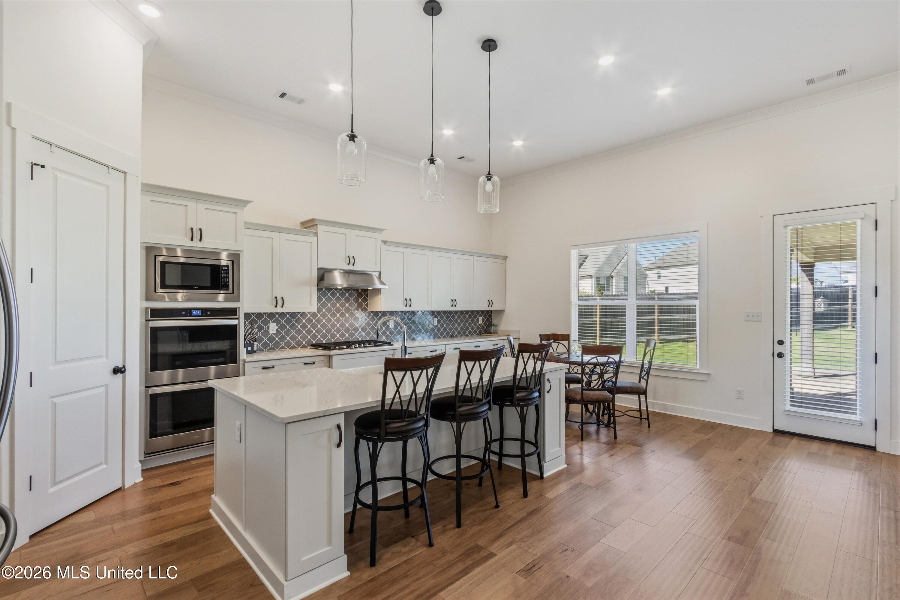 13738 River Grove Lane Property Photo 9