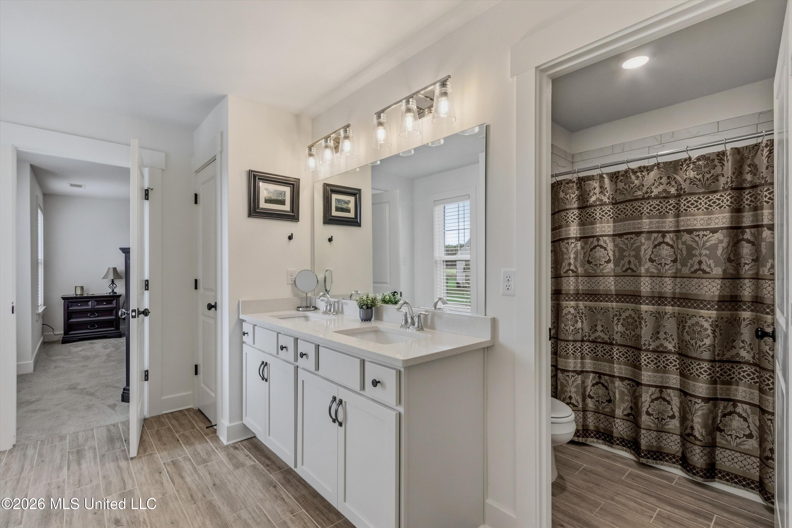 13738 River Grove Lane Property Photo 34