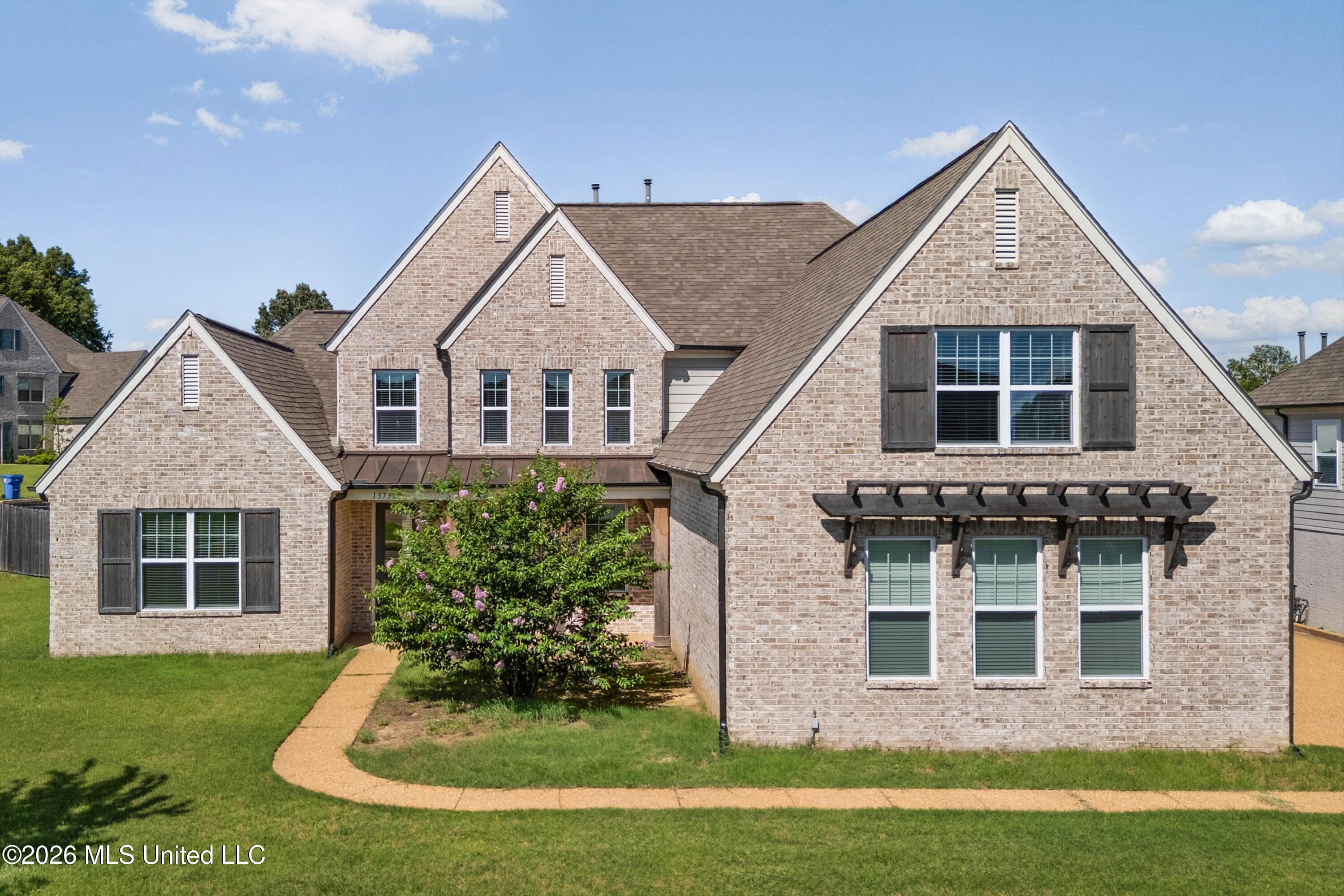 13738 River Grove Lane Property Photo 42