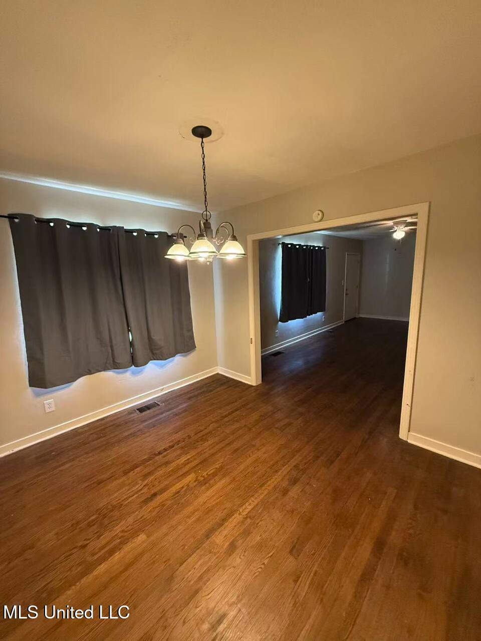 4420 Woodland Avenue Property Photo 5