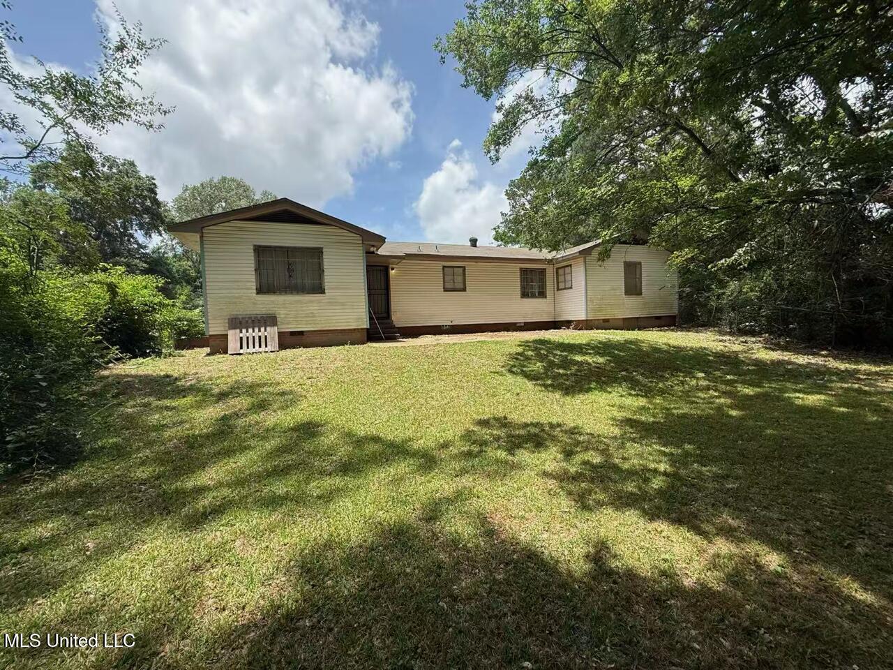 4420 Woodland Avenue Property Photo 13