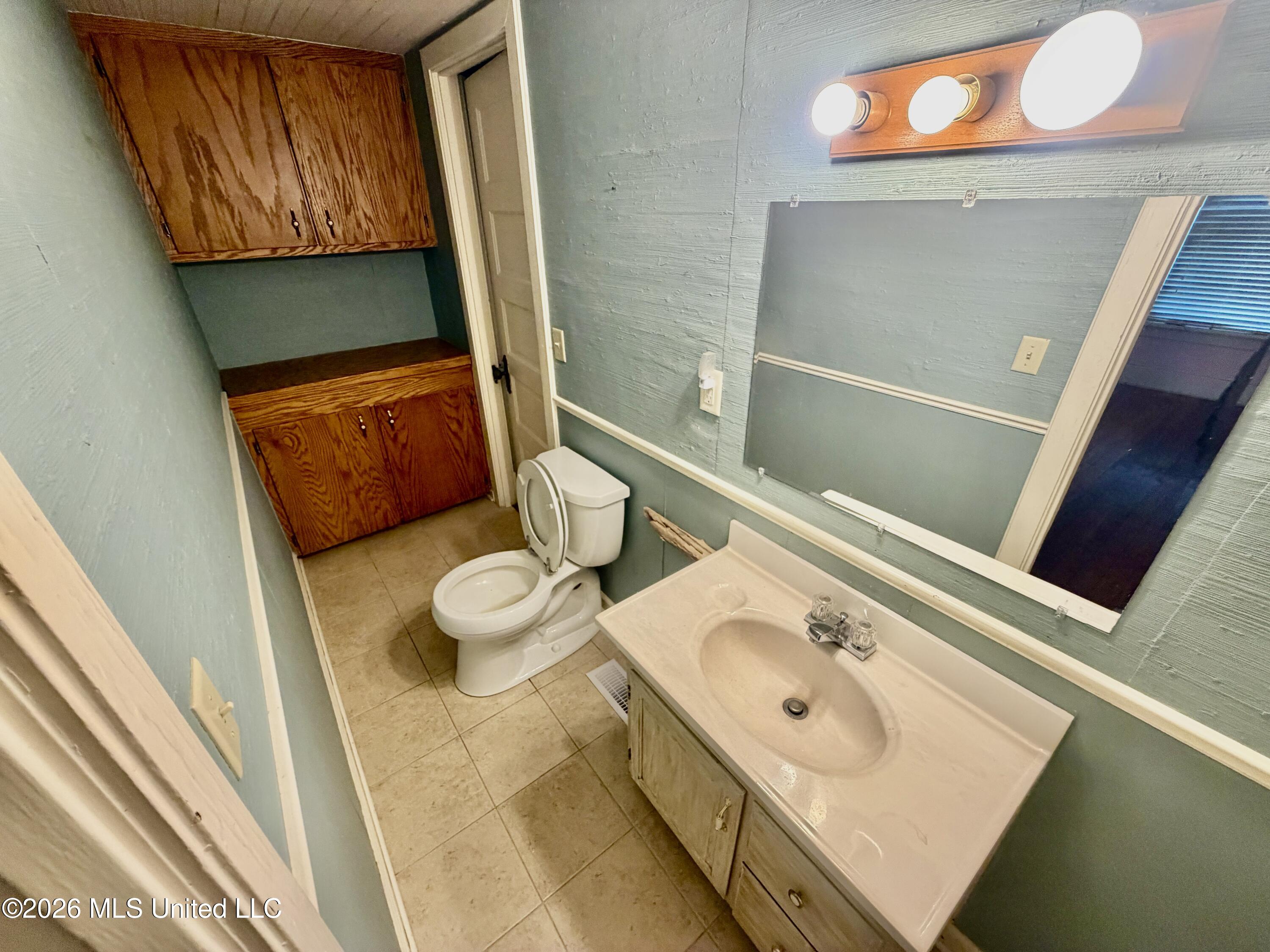 102 Elm Avenue Property Photo 11