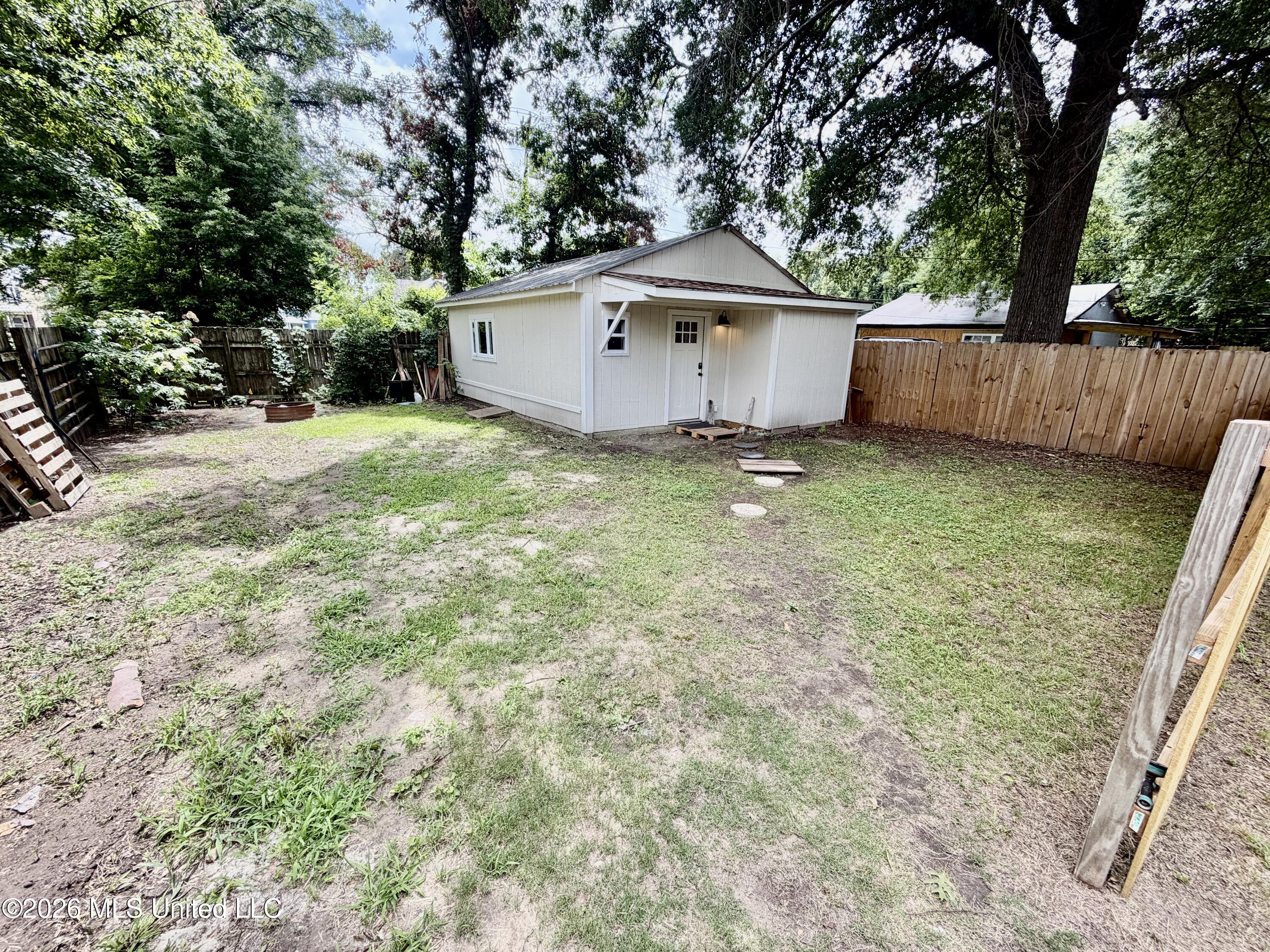 102 Elm Avenue Property Photo 16