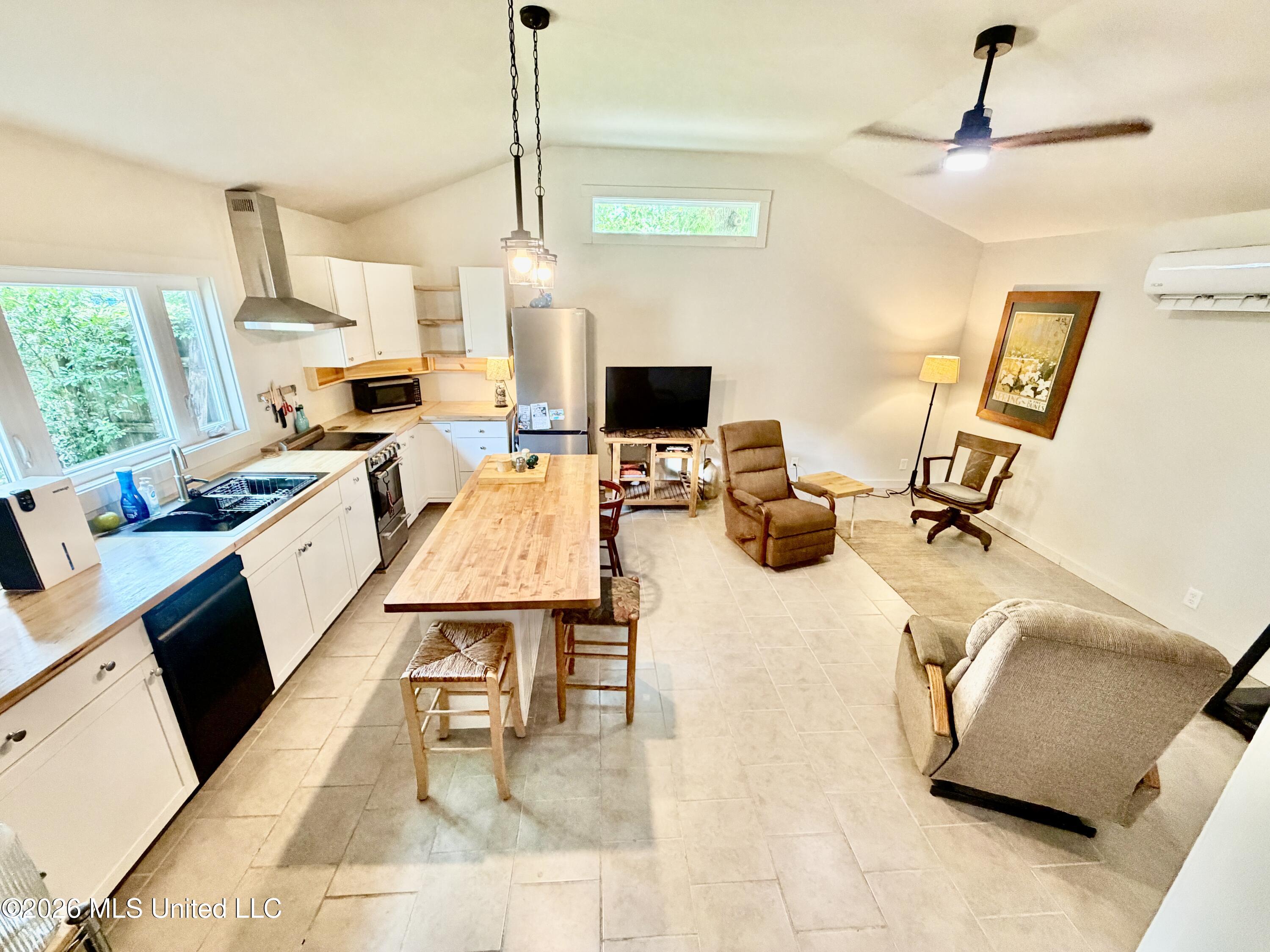 102 Elm Avenue Property Photo 20