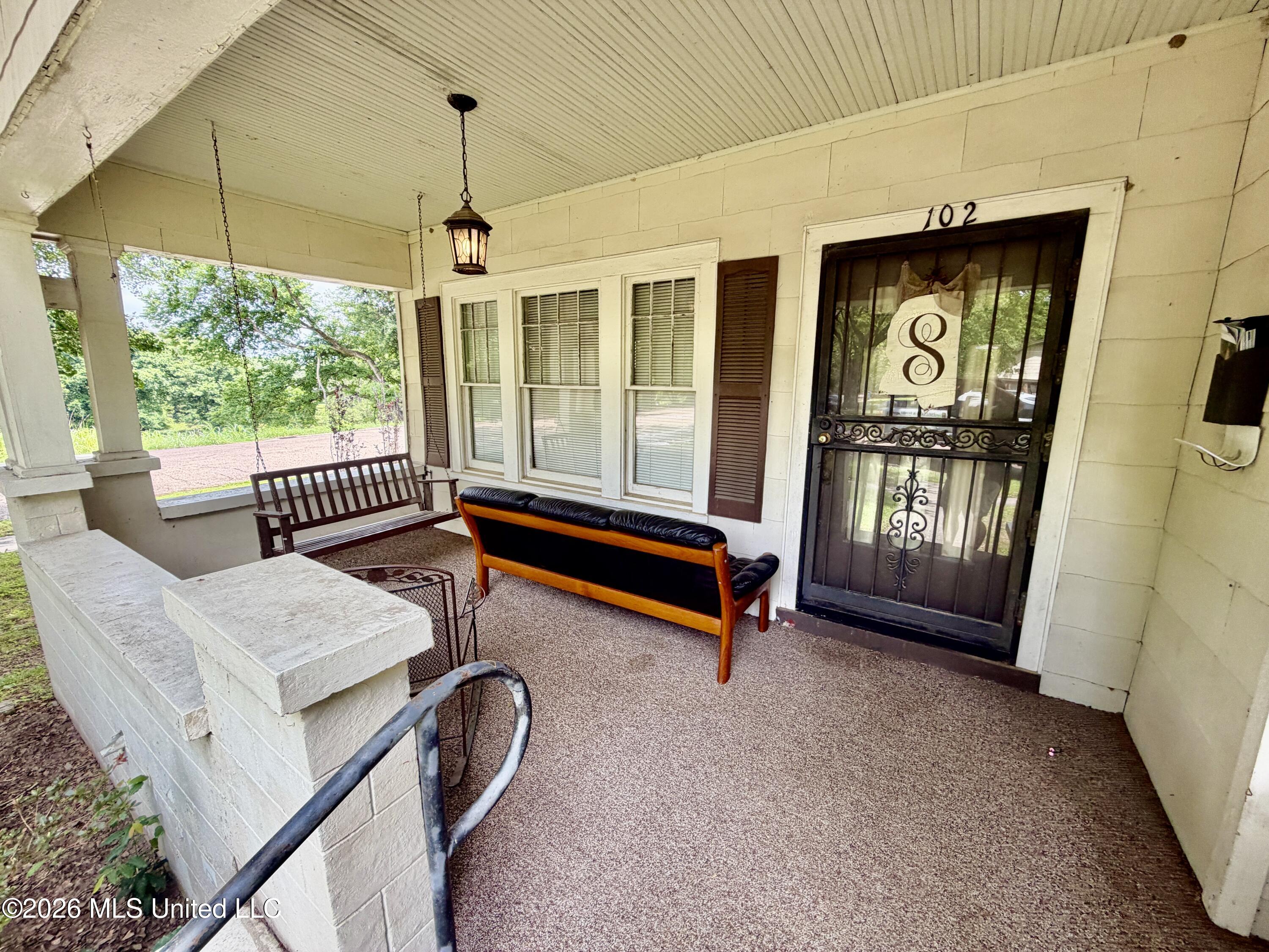 102 Elm Avenue Property Photo 24