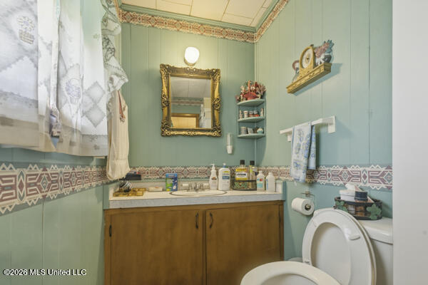 209 Holden Road Property Photo 10