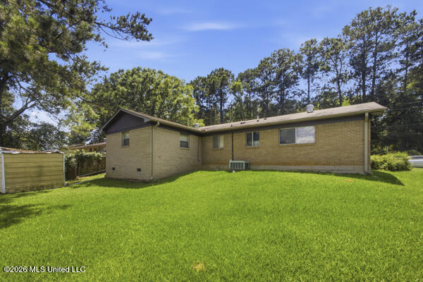 209 Holden Road Property Photo 14