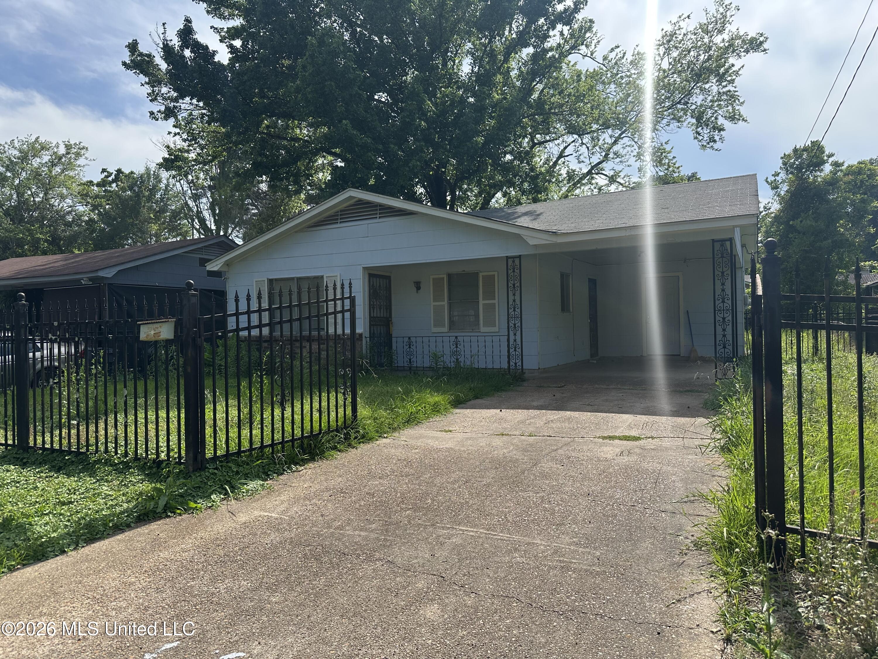 3655 Horton Street Property Photo 3