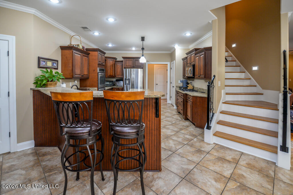 8807 Dehart Road Property Photo 5