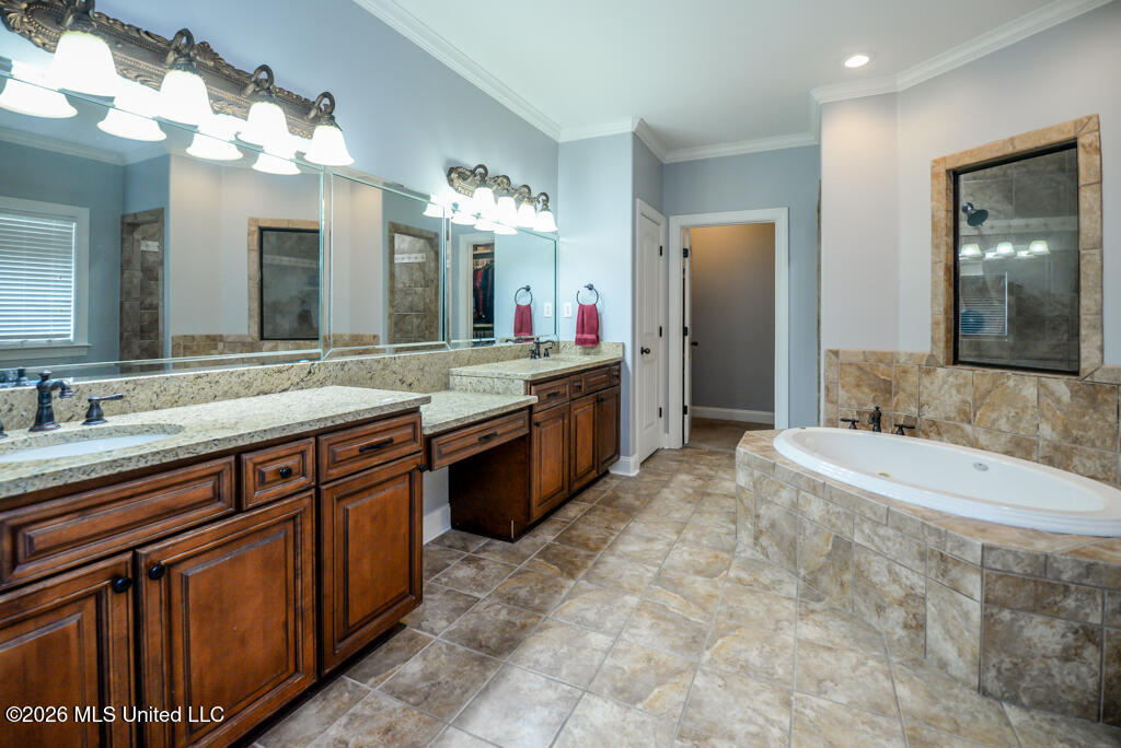 8807 Dehart Road Property Photo 12